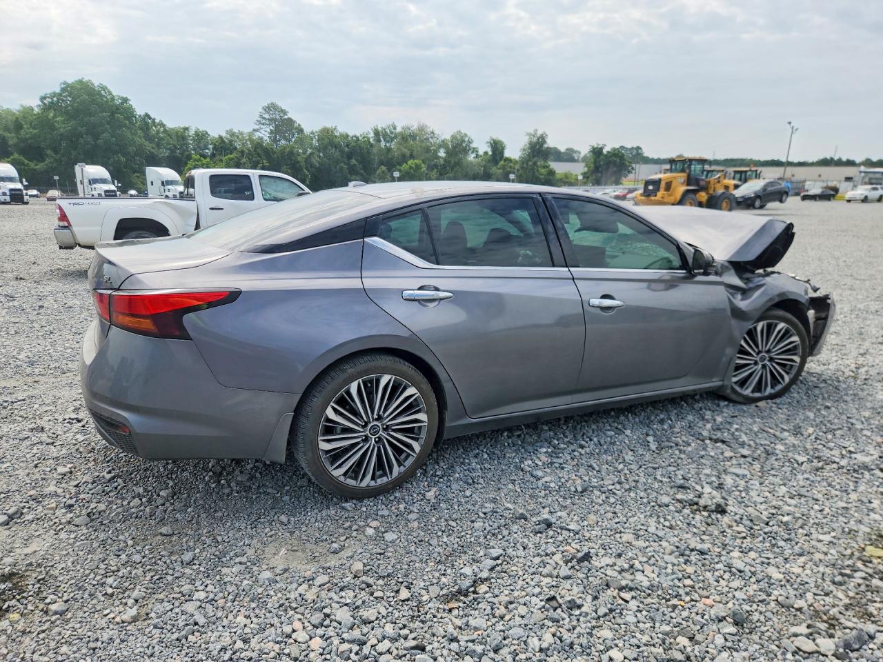 2024 Nissan Altima Sl Silver vin: 1N4BL4EVXRN317530