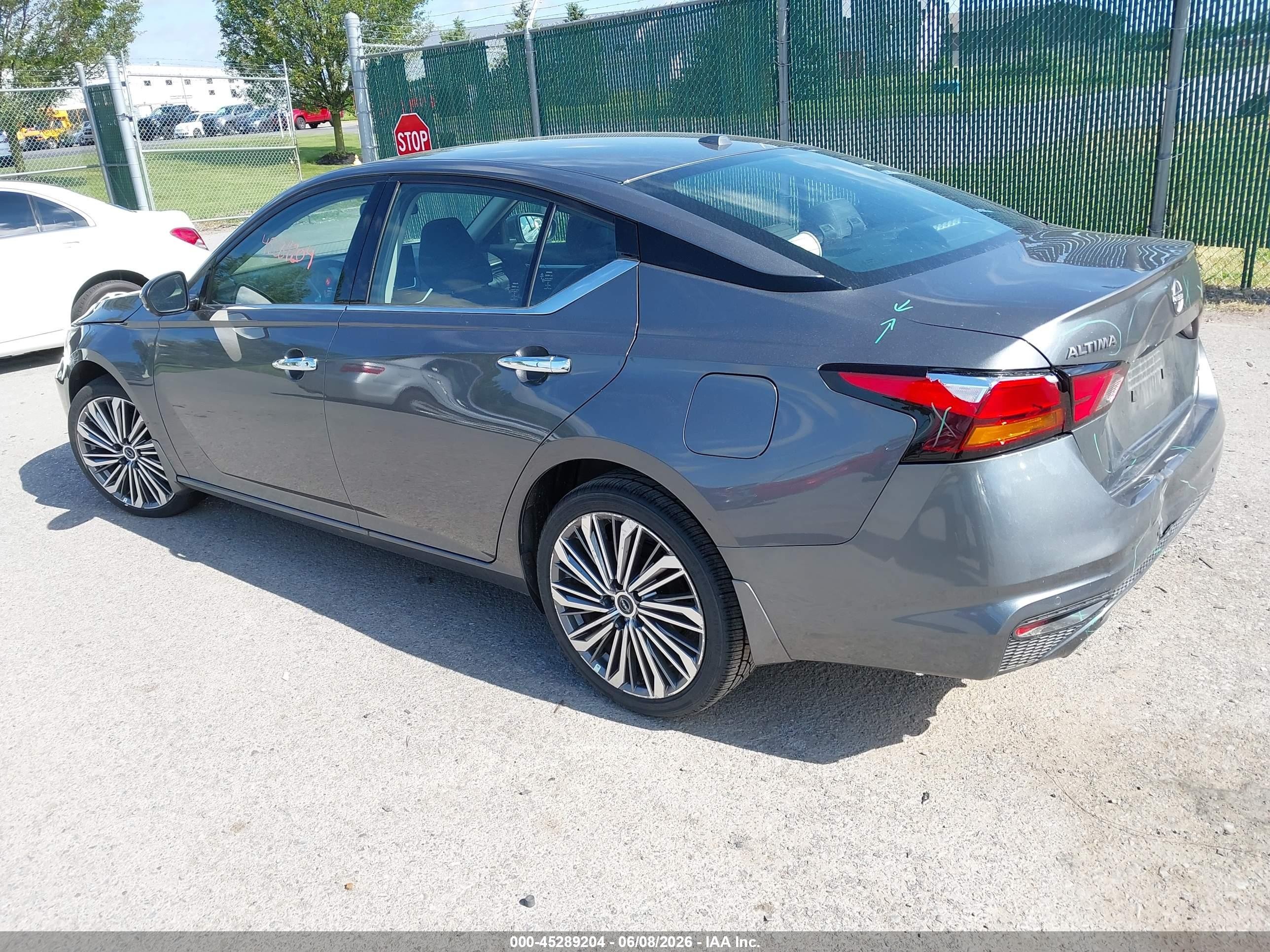 2025 Nissan Altima Sl Awd Gray vin: 1N4BL4EW6SN429577