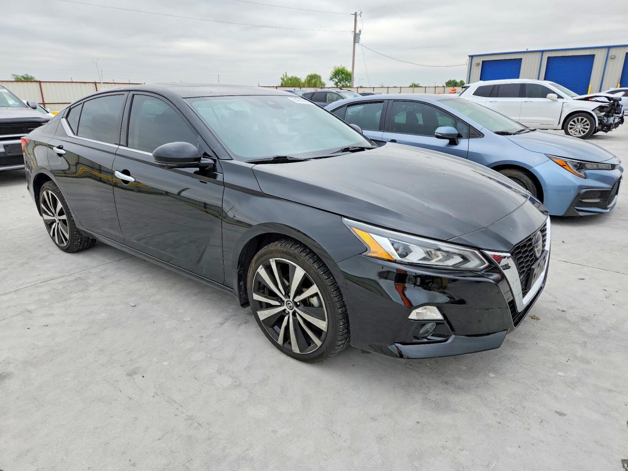 2021 Nissan Altima Platinum Black vin: 1N4BL4FW3MN386236