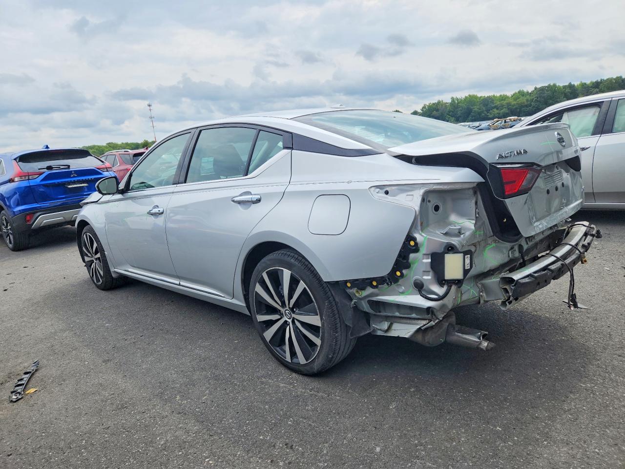 2020 Nissan Altima Platinum Silver vin: 1N4BL4FWXLC174122