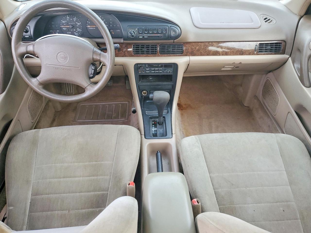 1995 Nissan Altima Xe Tan vin: 1N4BU31D0SC221122