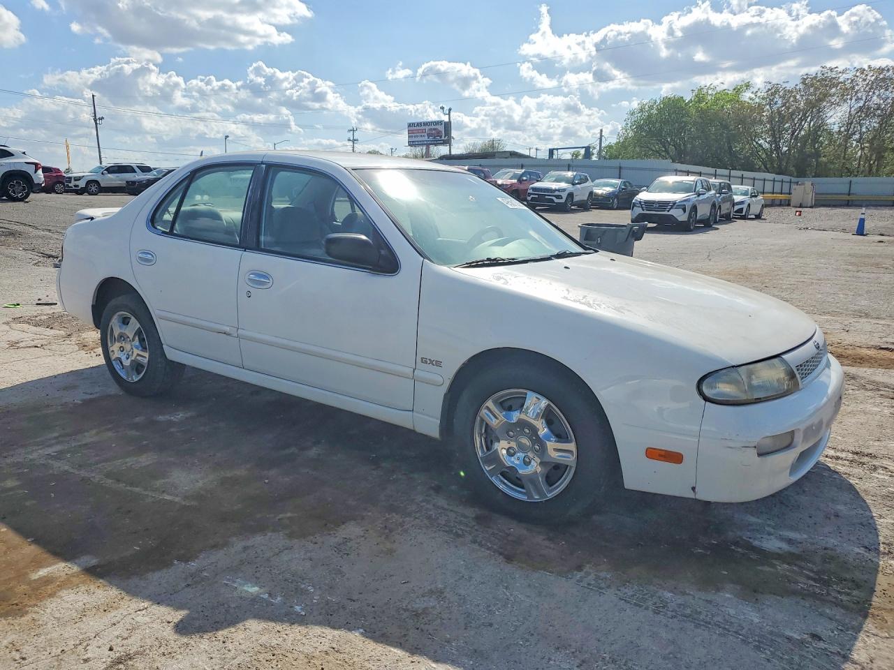 1994 Nissan Altima Xe White vin: 1N4BU31D3RC109022