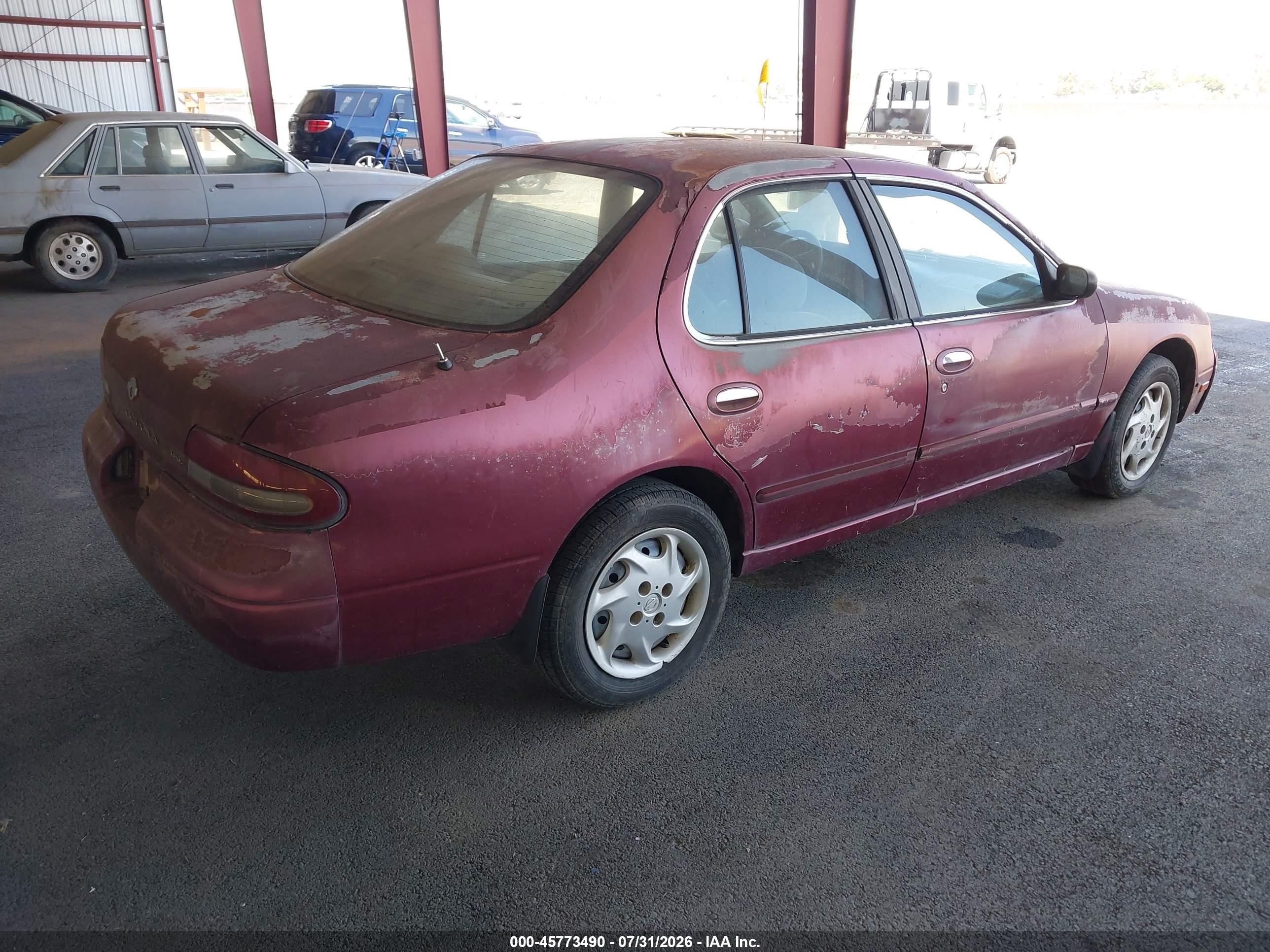 1996 Nissan Altima Xe/gxe/se/gle Темно-бордовый vin: 1N4BU31D3TC176470