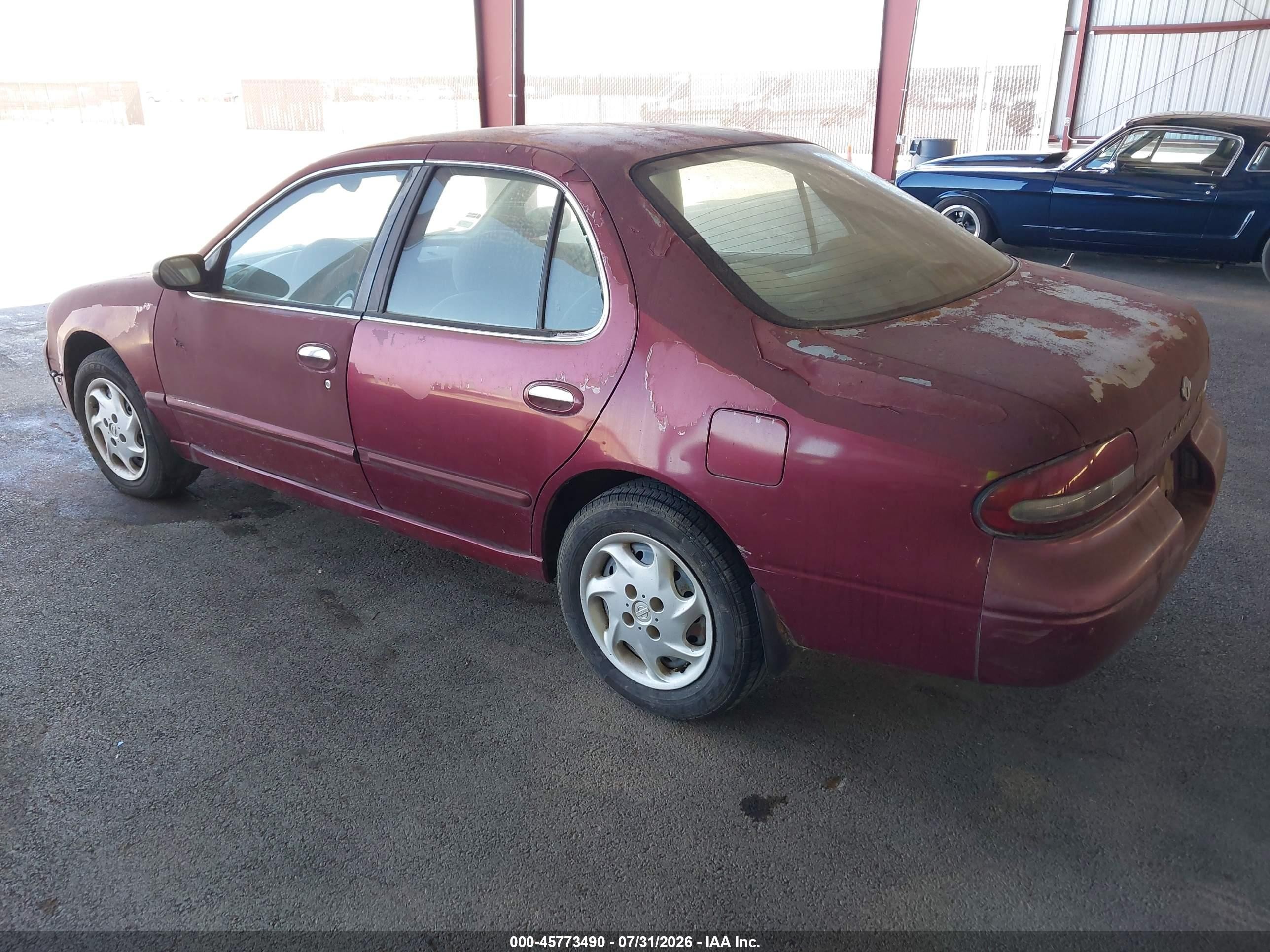1996 Nissan Altima Xe/gxe/se/gle Темно-бордовый vin: 1N4BU31D3TC176470