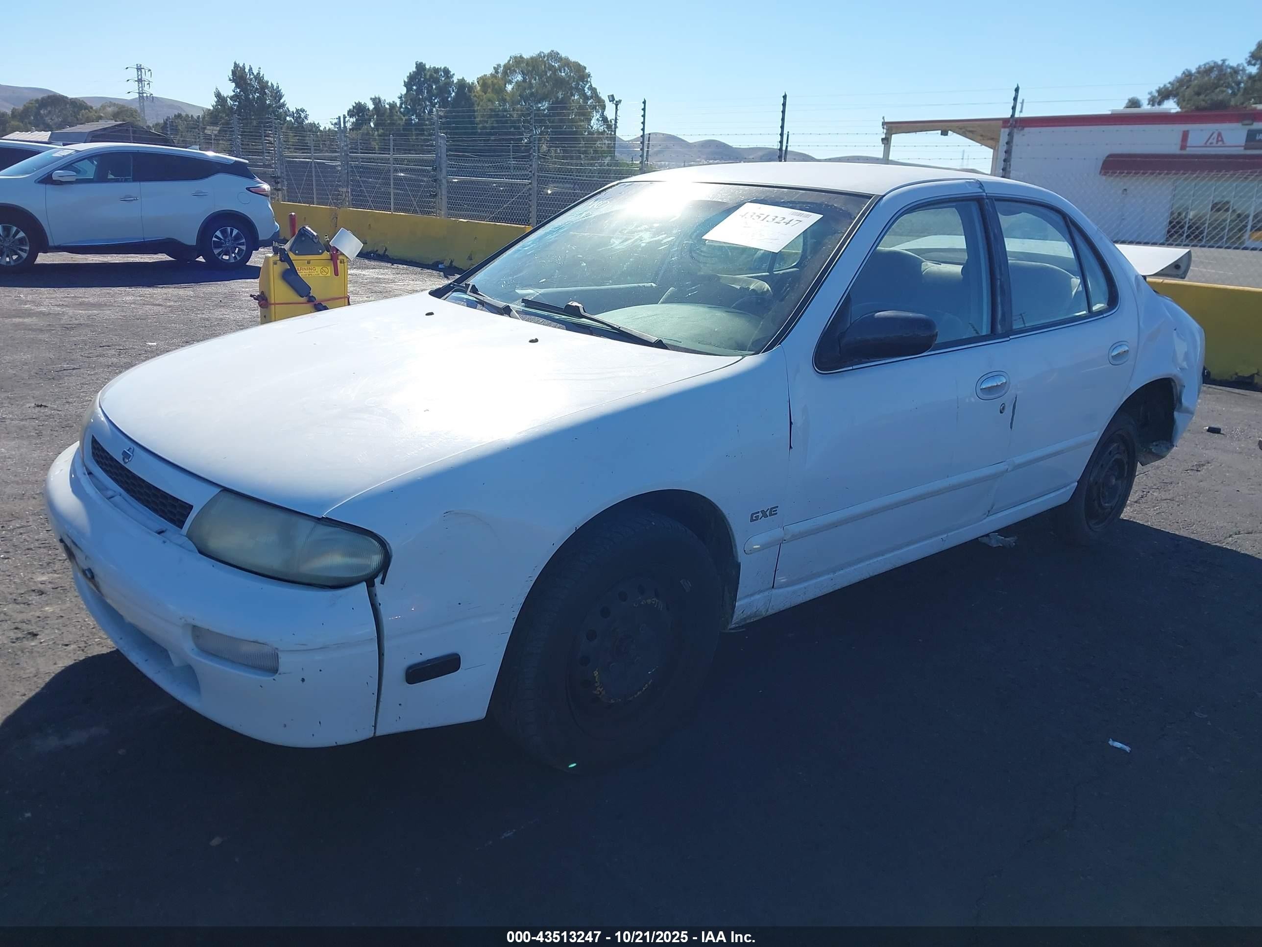 1994 Nissan Altima Xe/gxe/se/gle White vin: 1N4BU31D4RC223773