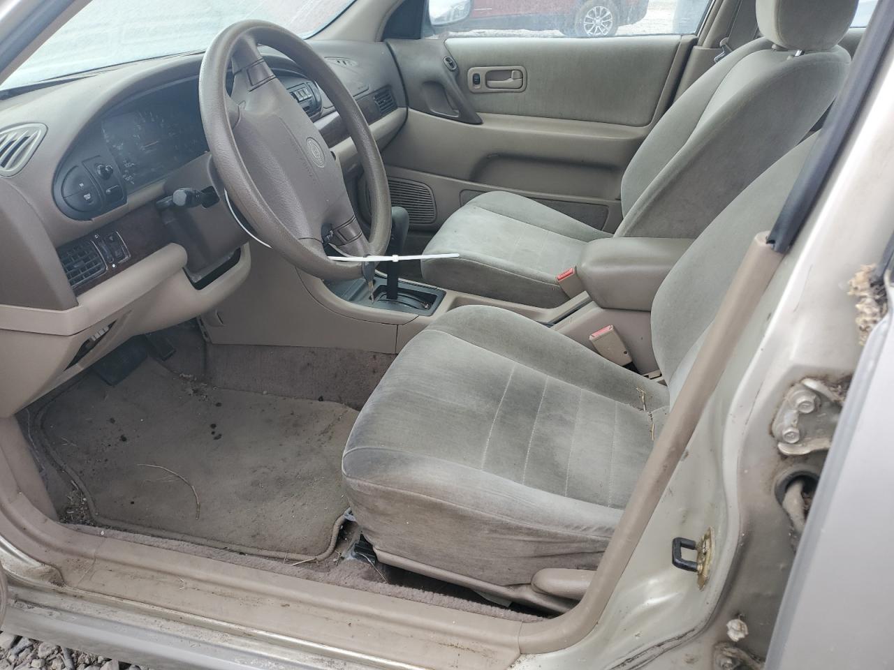 1995 Nissan Altima Xe Серебряный vin: 1N4BU31D5SC184567