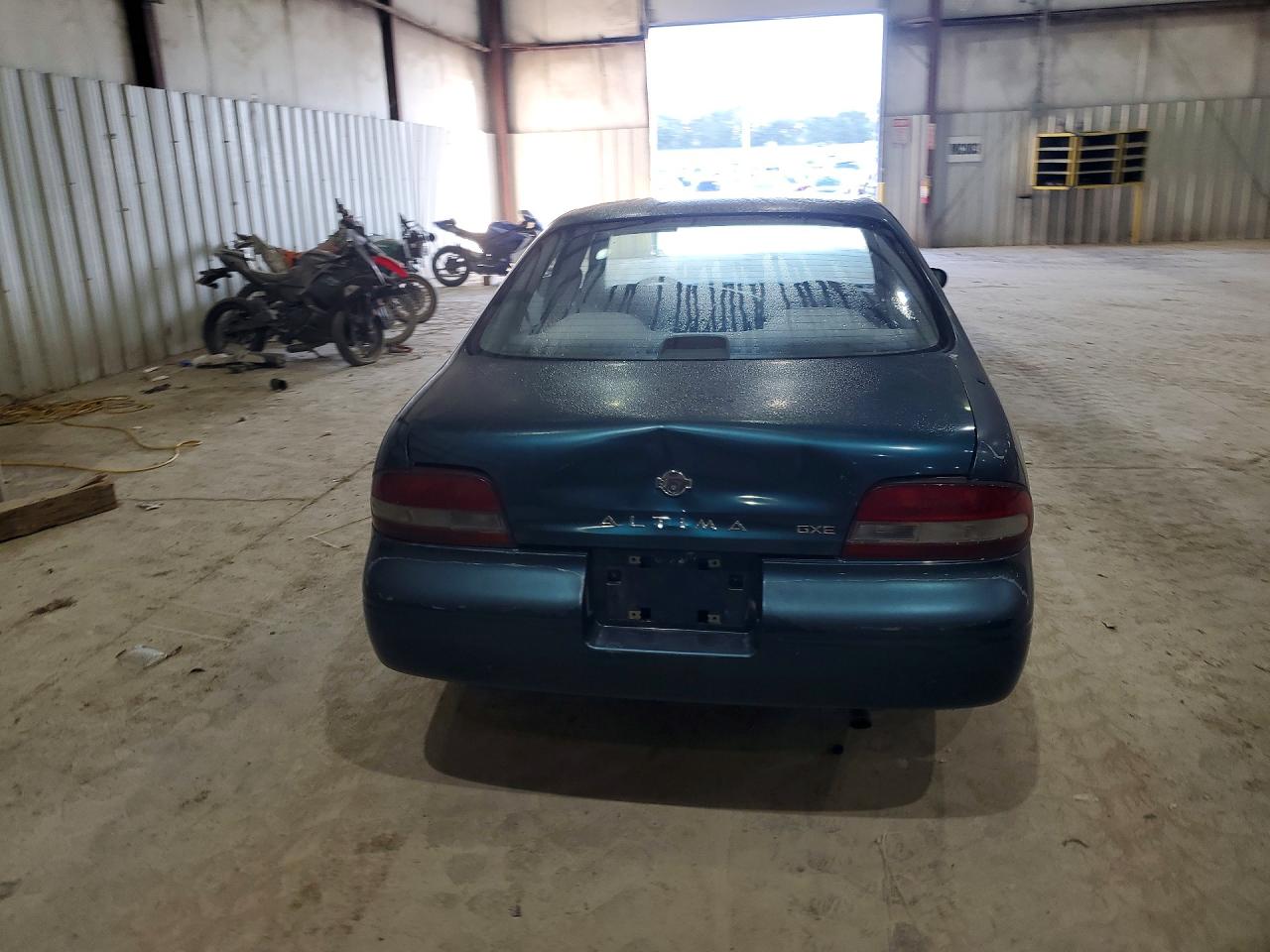 1997 Nissan Altima Xe Blue vin: 1N4BU31D5VC139049