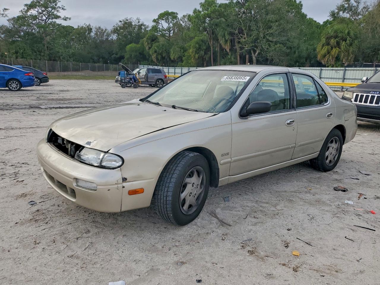 1994 Nissan Altima Xe Silver vin: 1N4BU31D7RC134232
