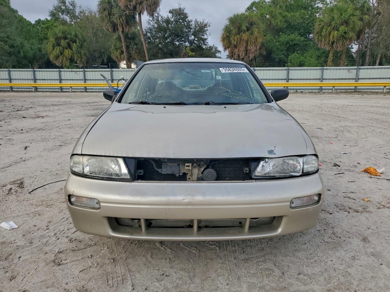 1994 Nissan Altima Xe Silver vin: 1N4BU31D7RC134232