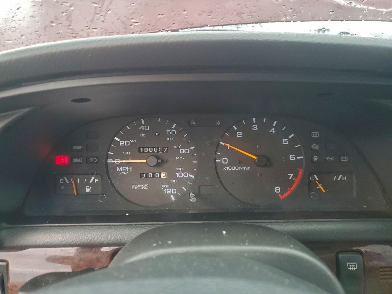 1994 Nissan Altima Xe Burgundy vin: 1N4BU31D7RC220091