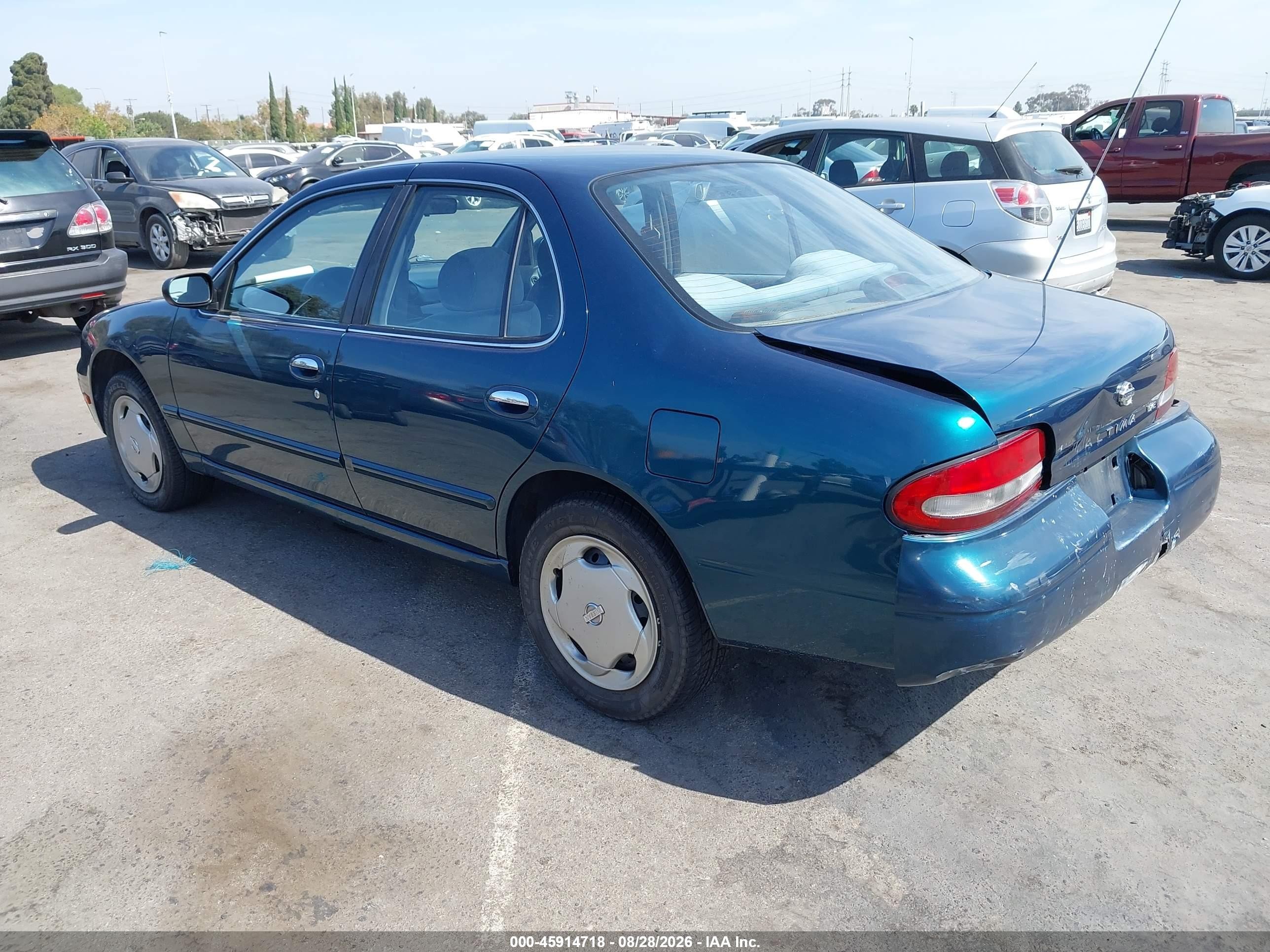 1995 Nissan Altima Xe/gxe/se/gle Синий vin: 1N4BU31D7SC240427