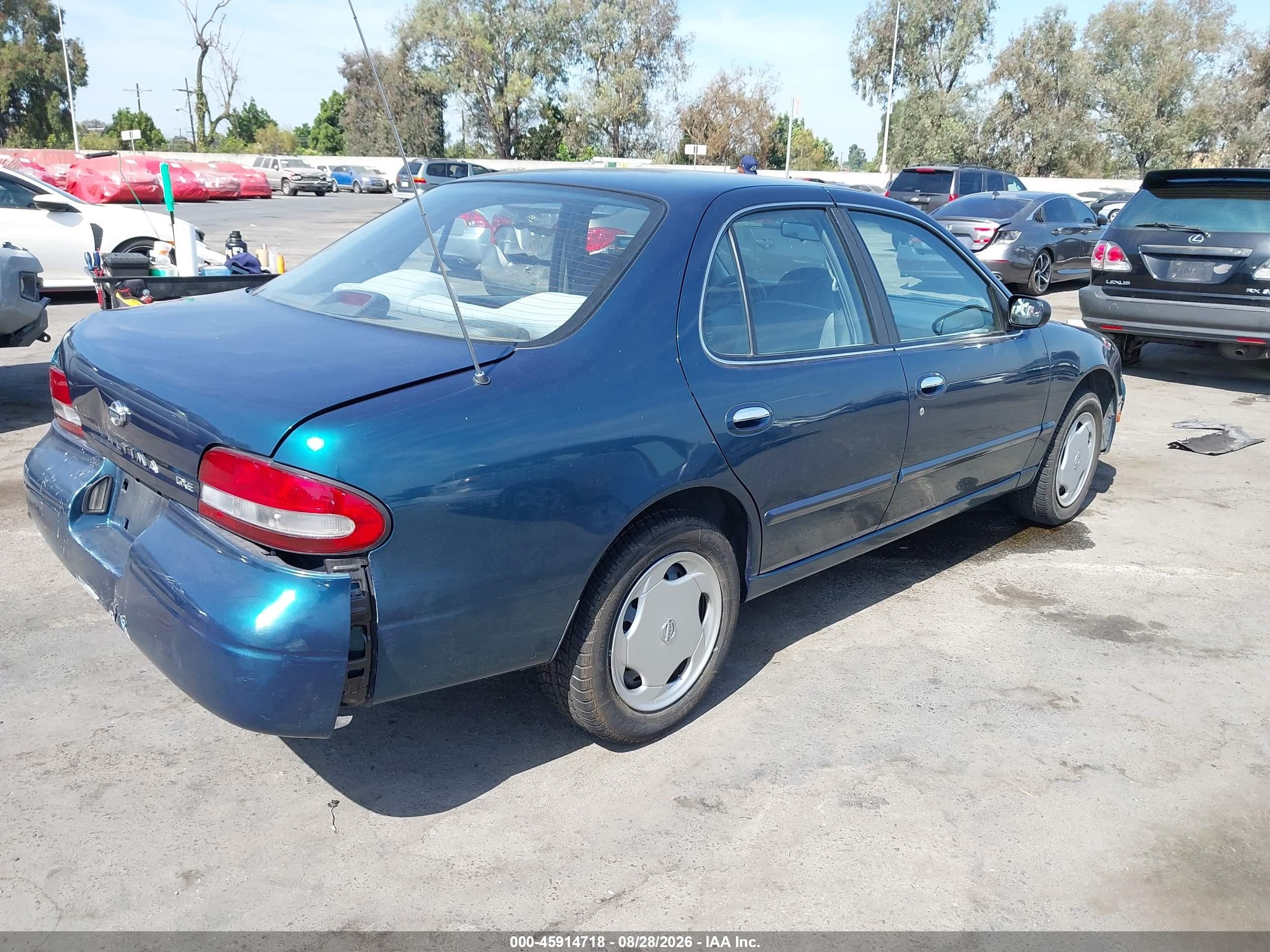 1995 Nissan Altima Xe/gxe/se/gle Синий vin: 1N4BU31D7SC240427