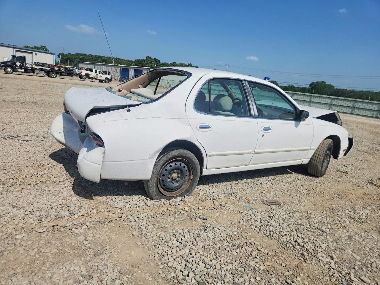 1997 Nissan Altima White vin: 1N4BU31D8VC164463