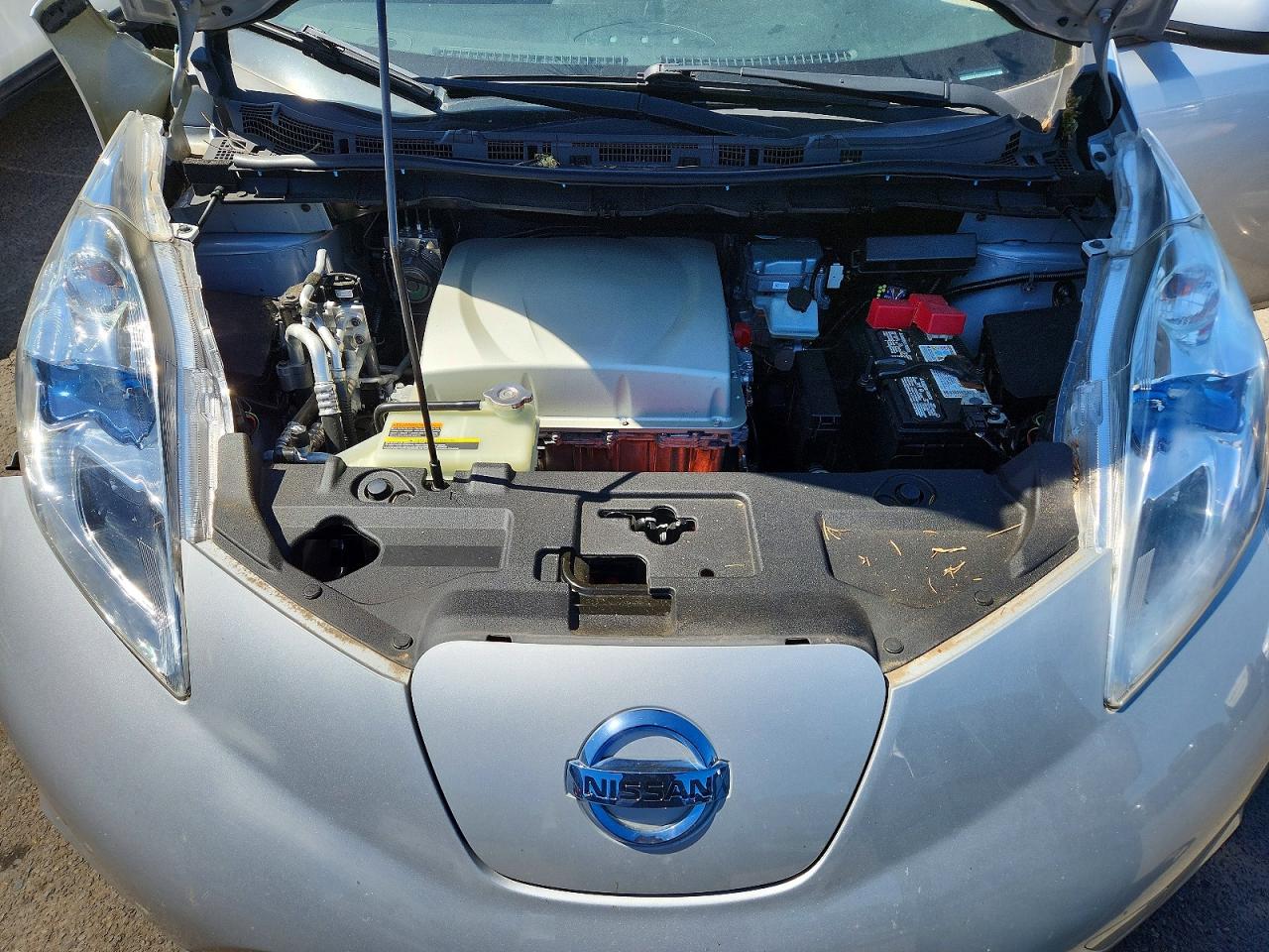 2017 Nissan Leaf Sl Silver vin: 1N4BZ0CP1HC306017