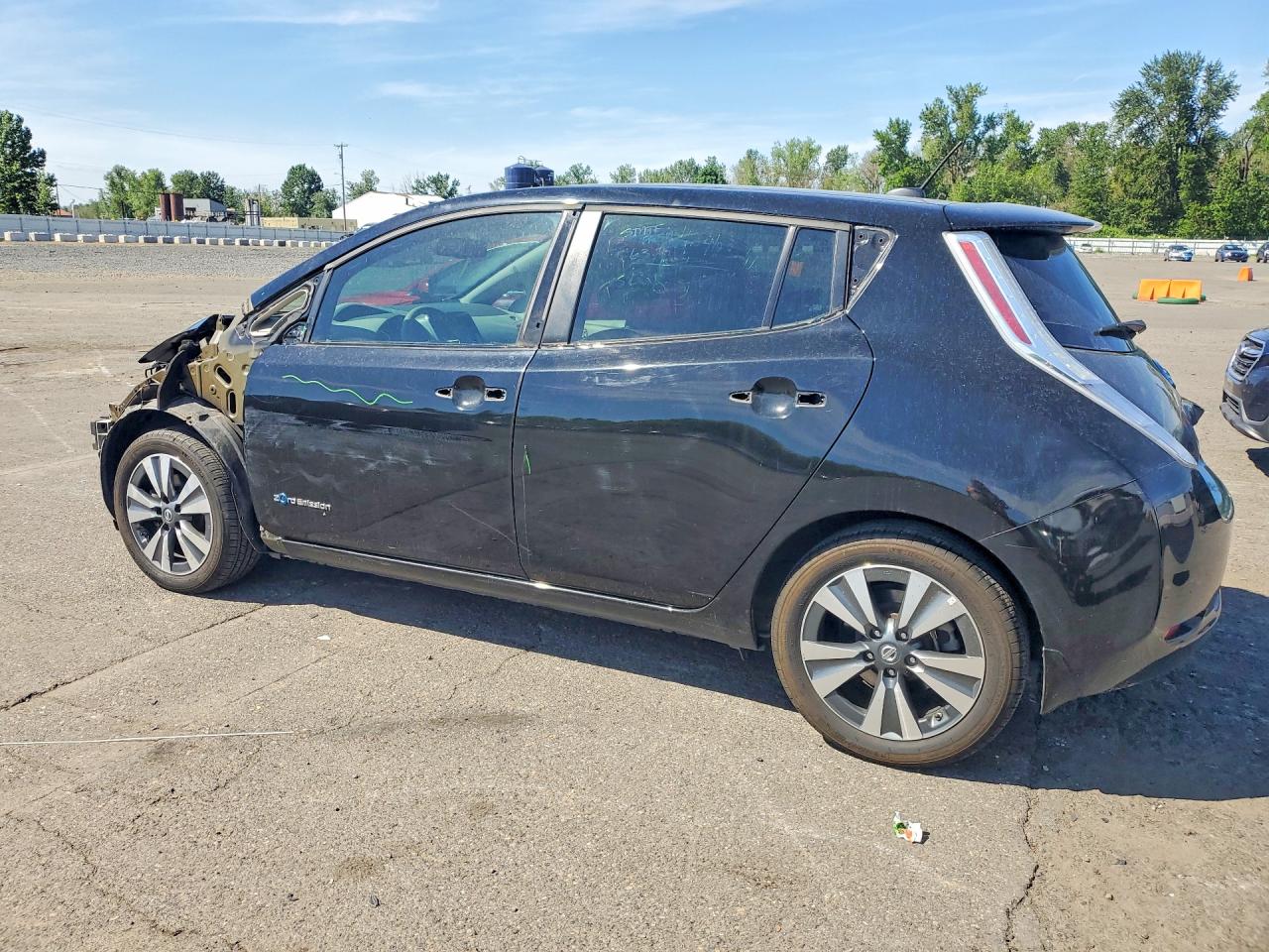 2016 Nissan Leaf Sv Black vin: 1N4BZ0CP2GC300273