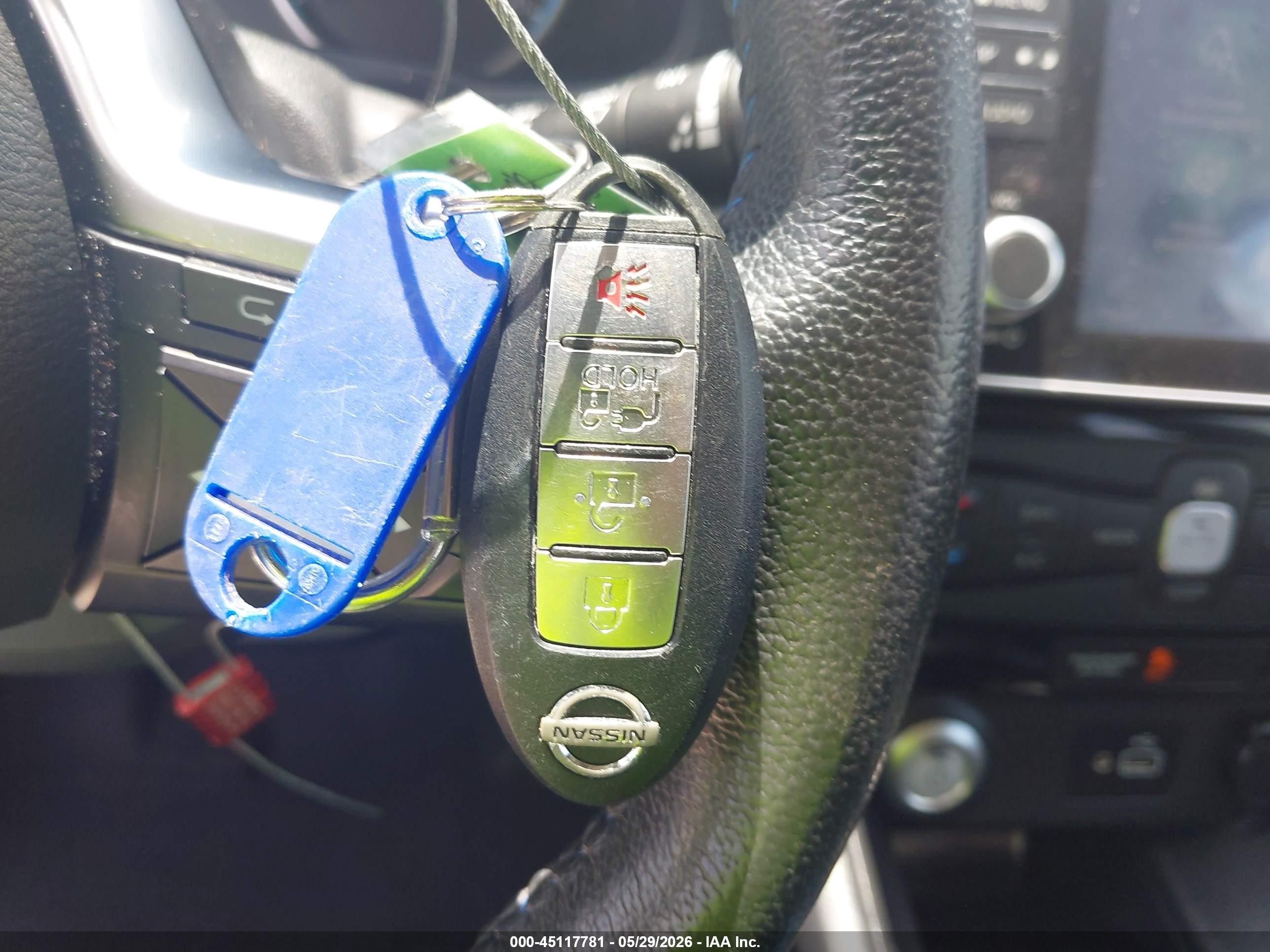 2019 Nissan Leaf Sv Plus Silver vin: 1N4BZ1CP2KC310395