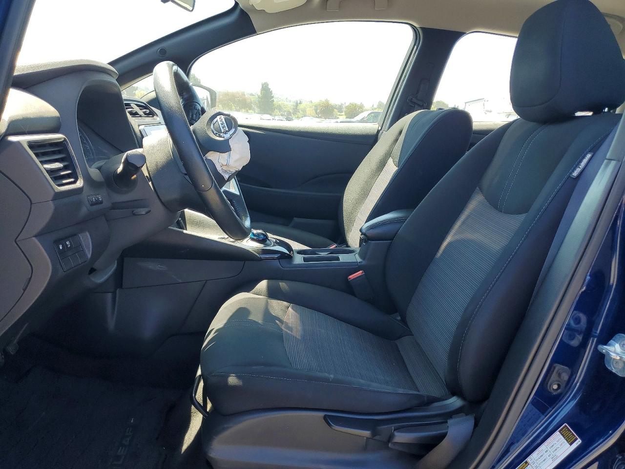 2019 Nissan Leaf Sv Plus Blue vin: 1N4BZ1CP5KC321455