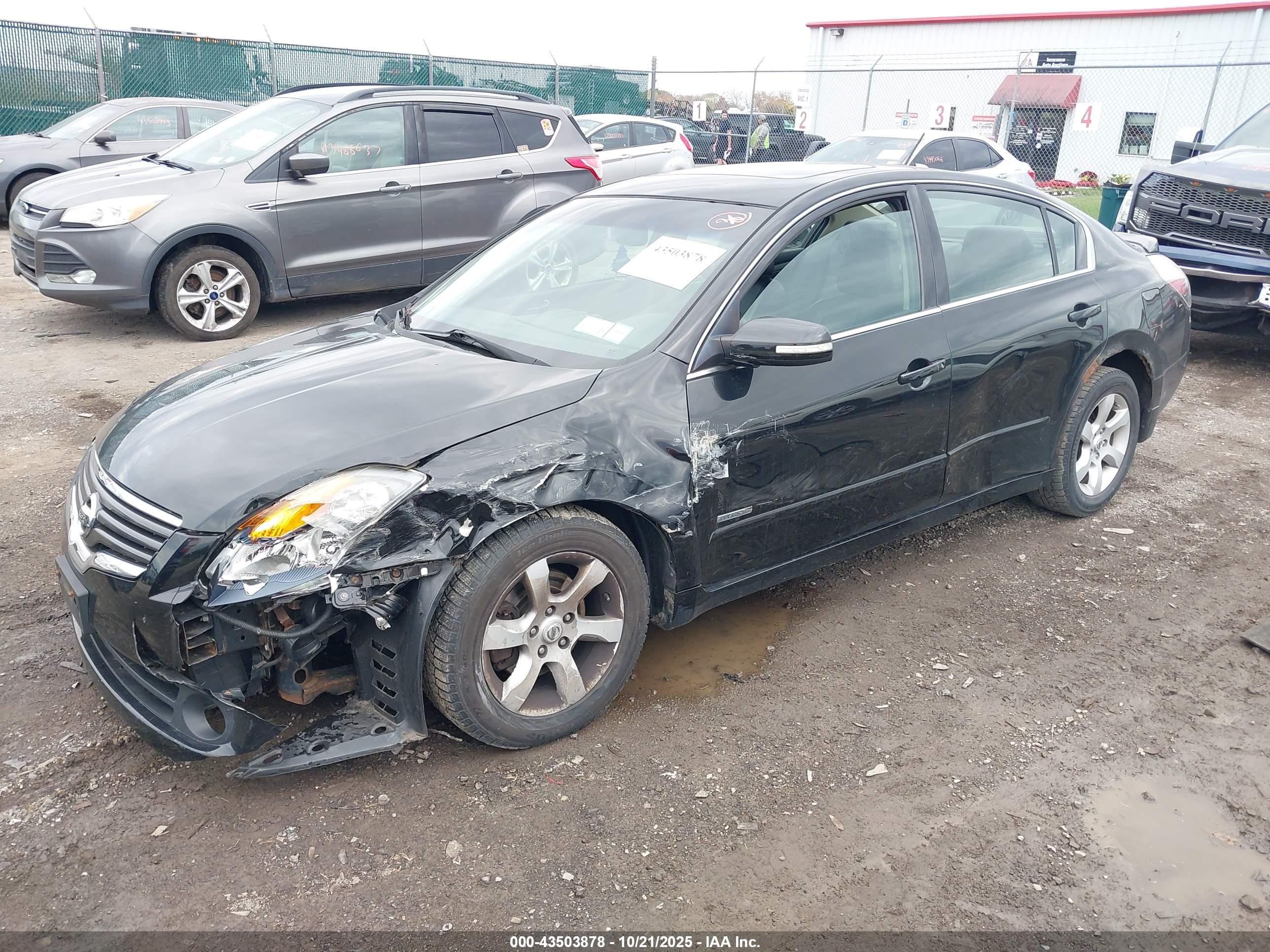 2008 Nissan Altima Hybrid   Black vin: 1N4CL21E08C256455