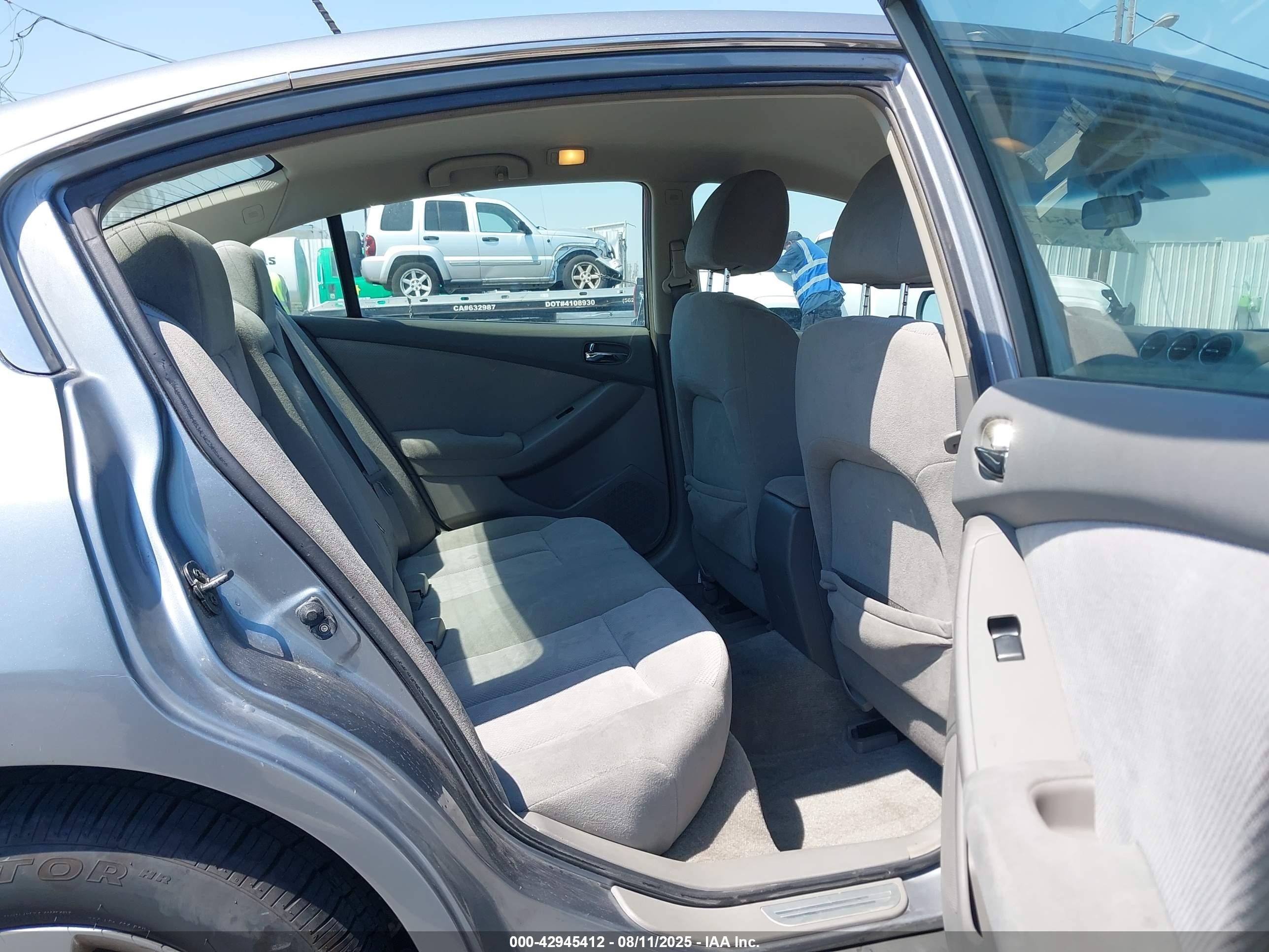 2007 Nissan Altima Hybrid   Серый vin: 1N4CL21E27C236464