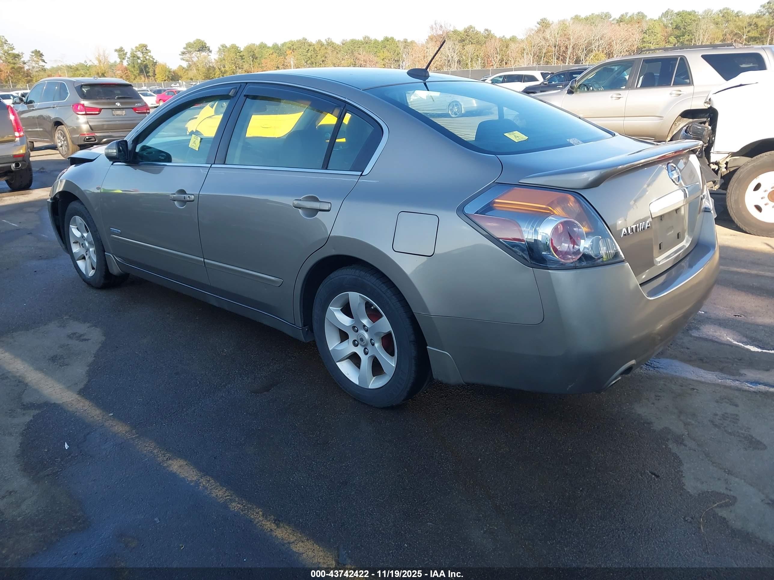 2008 Nissan Altima Hybrid   Gray vin: 1N4CL21E28C159659