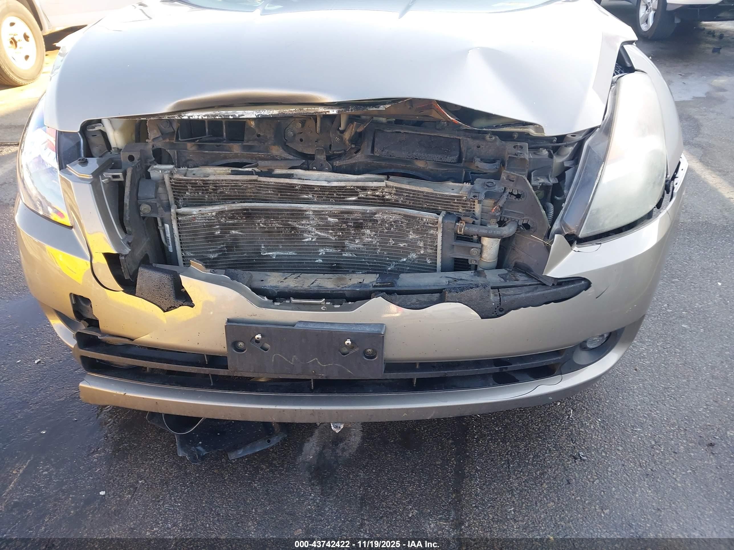 2008 Nissan Altima Hybrid   Gray vin: 1N4CL21E28C159659