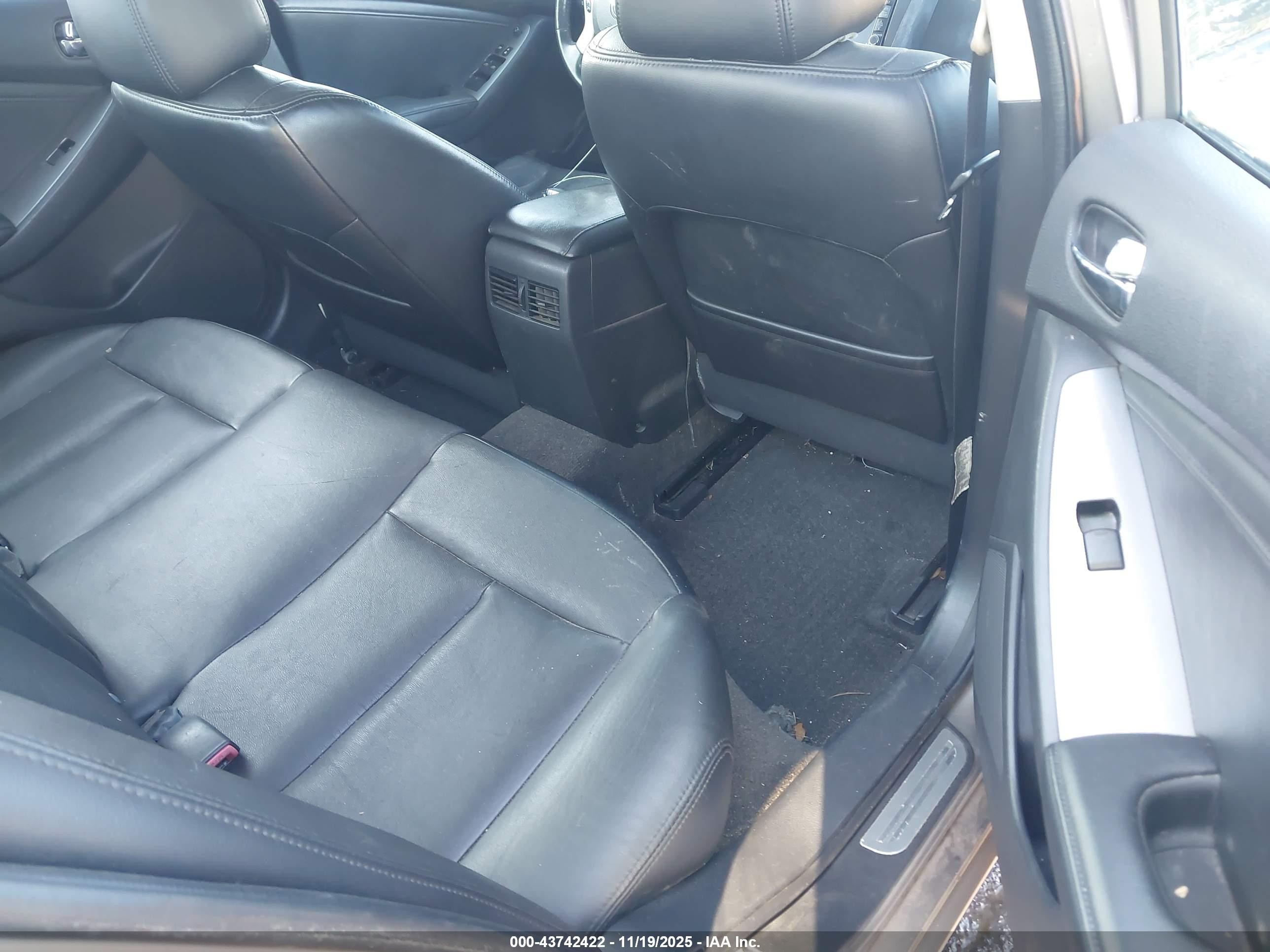 2008 Nissan Altima Hybrid   Gray vin: 1N4CL21E28C159659