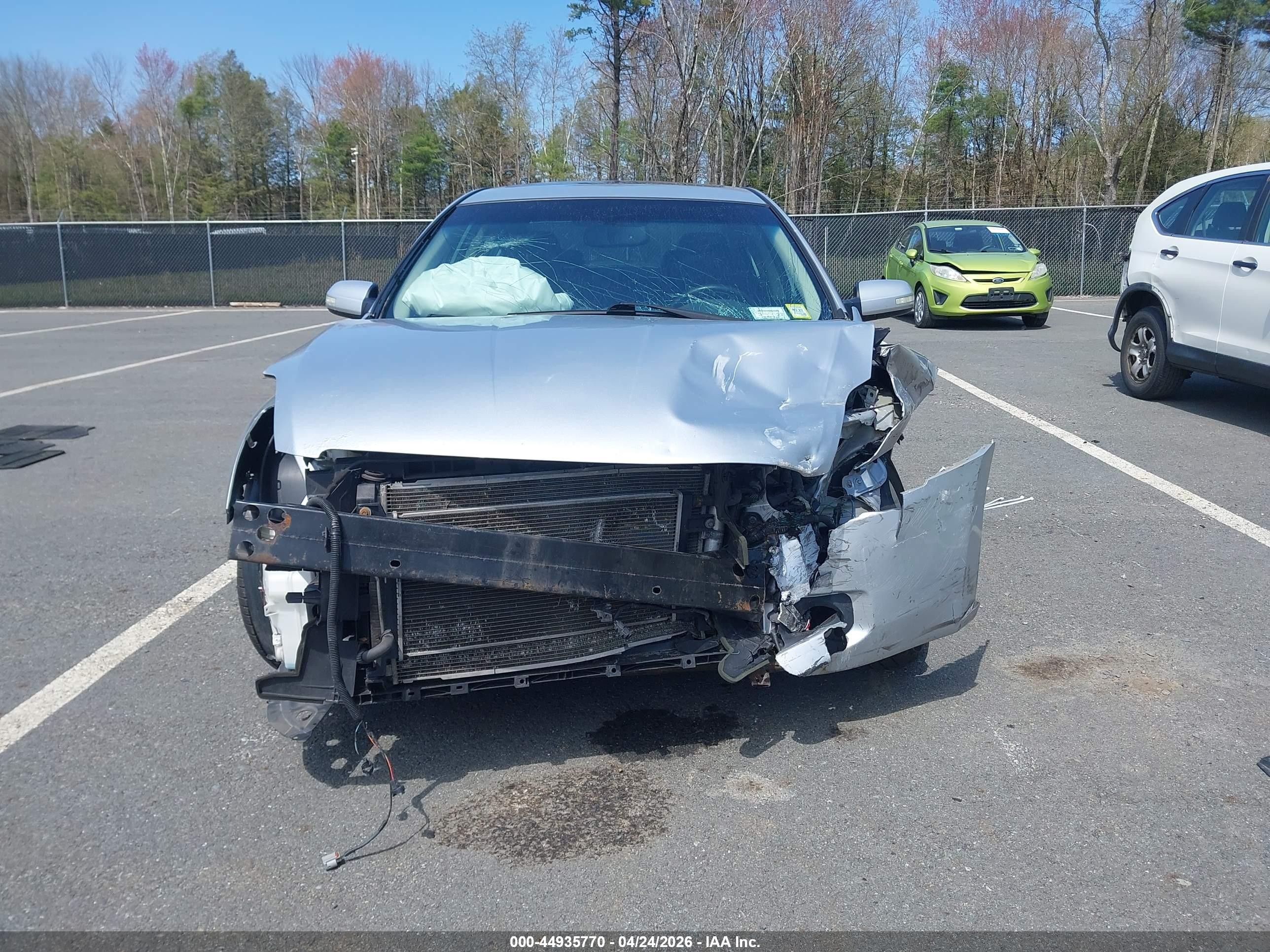 2008 Nissan Altima Hybrid   Silver vin: 1N4CL21E28C215518