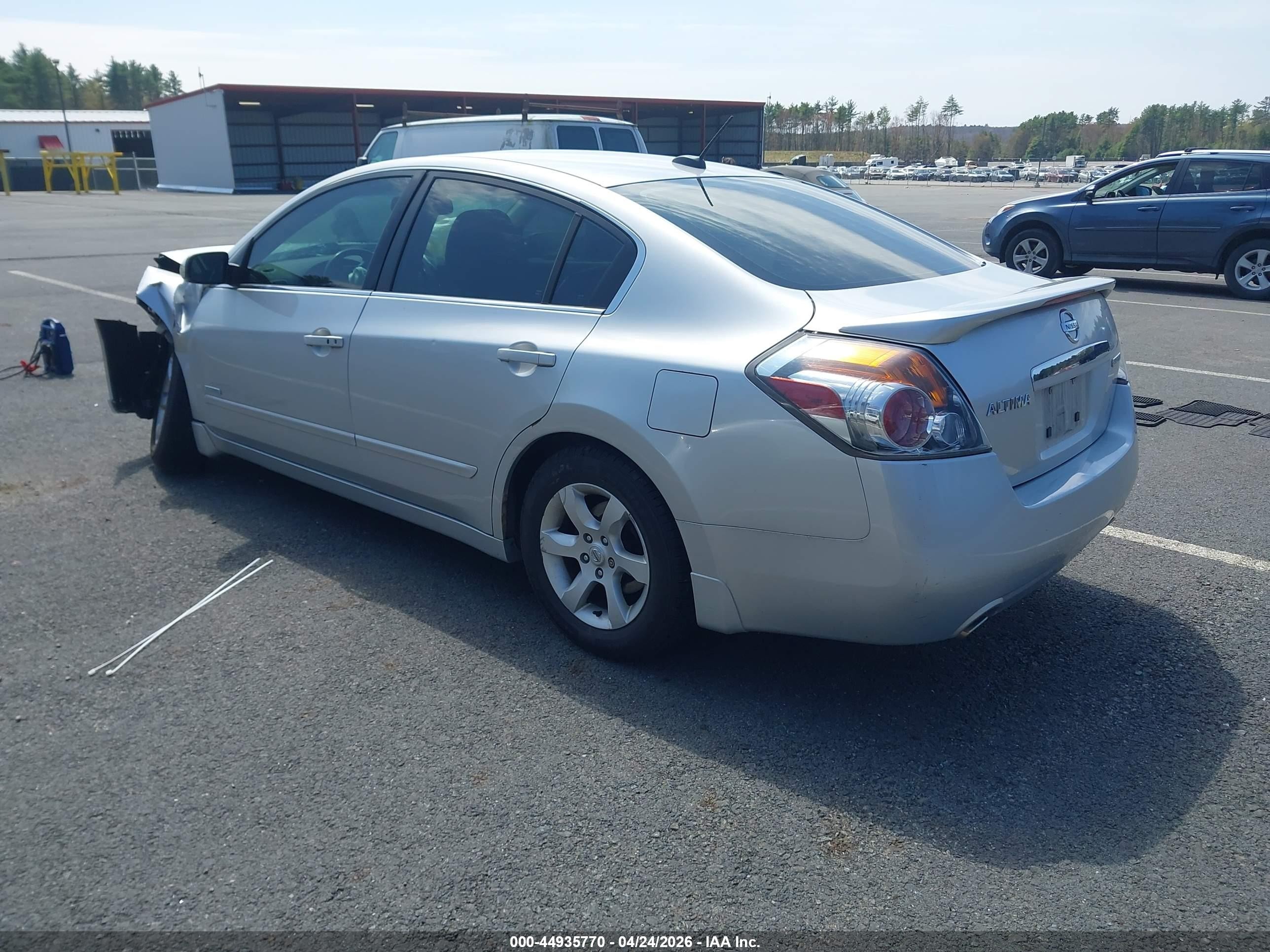 2008 Nissan Altima Hybrid   Silver vin: 1N4CL21E28C215518