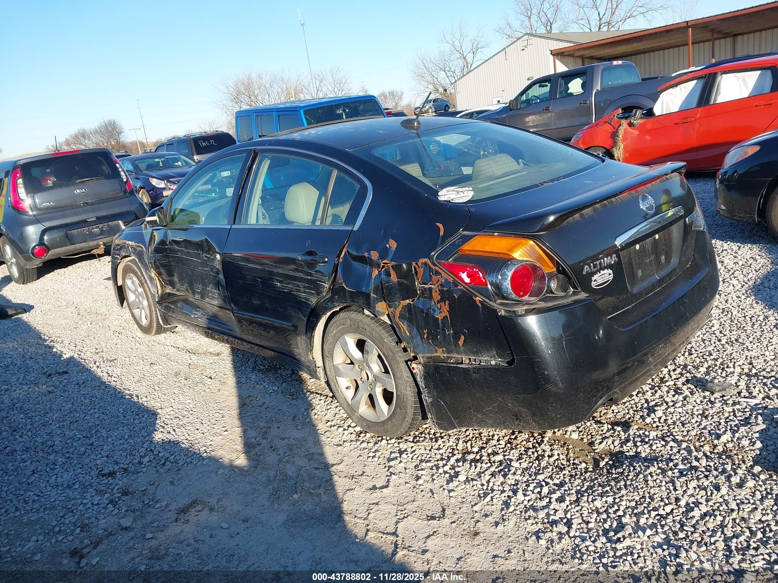 2008 Nissan Altima Hybrid   Black vin: 1N4CL21E38C143650