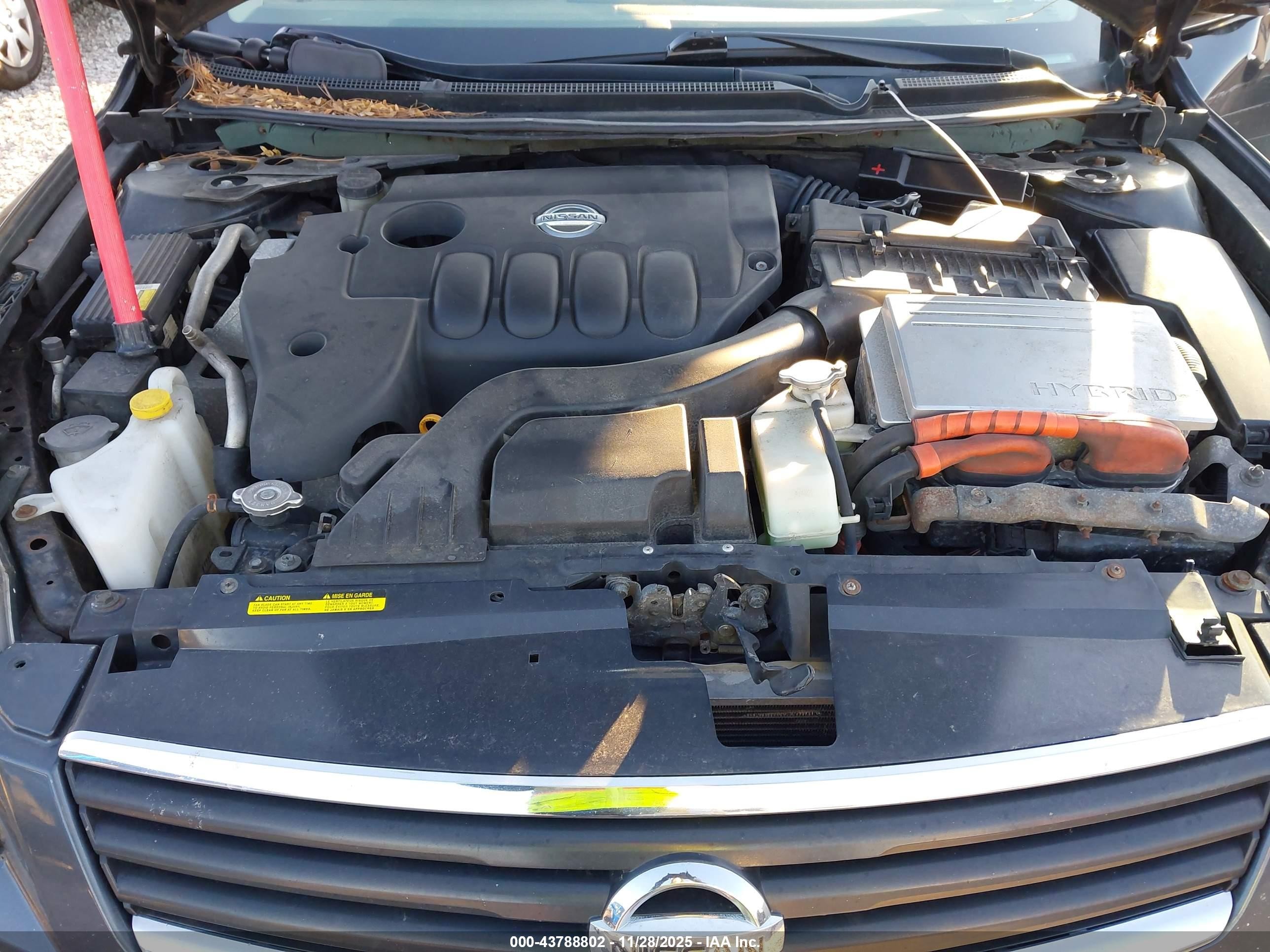 2008 Nissan Altima Hybrid   Black vin: 1N4CL21E38C143650