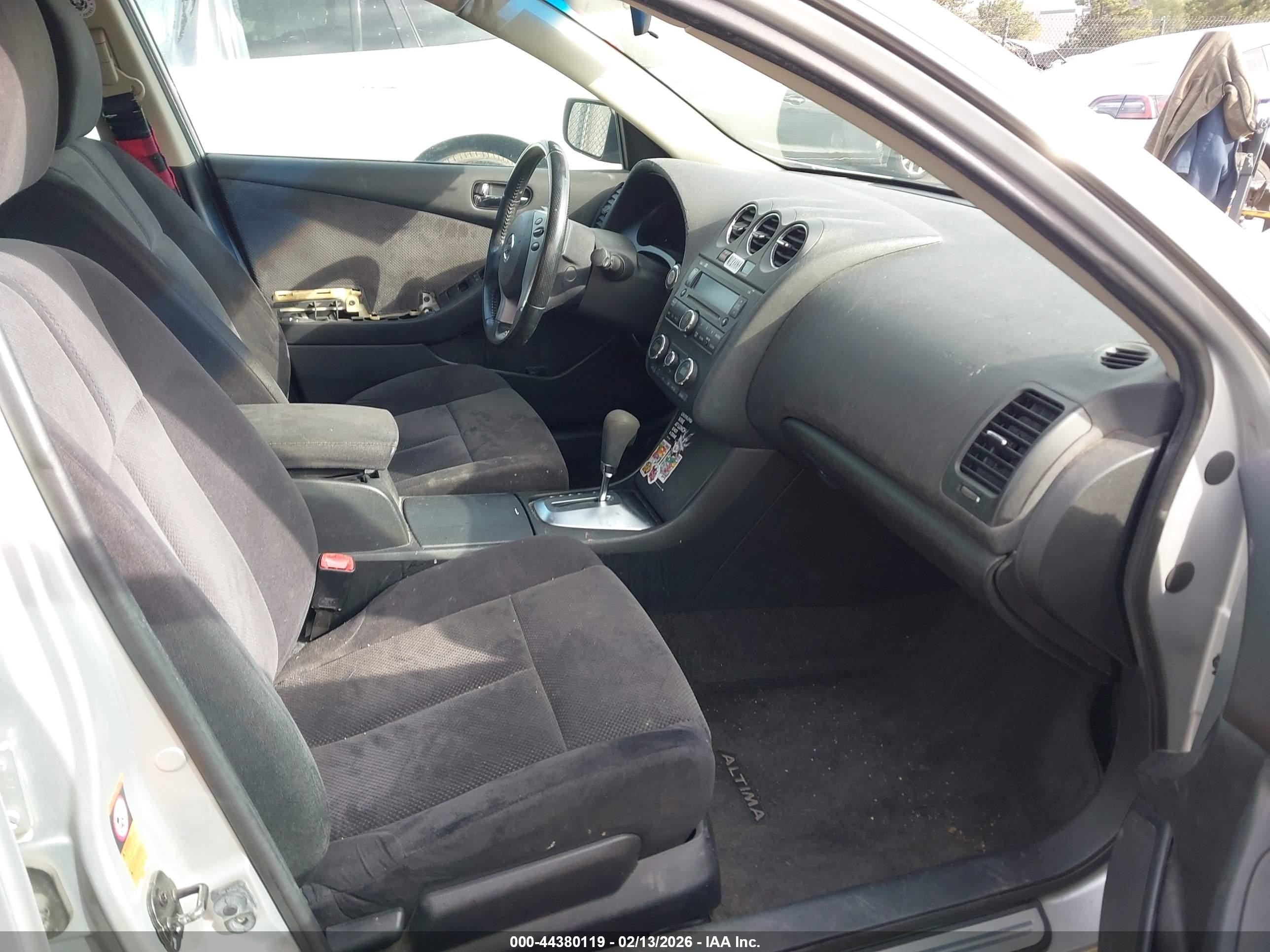 2008 Nissan Altima Hybrid   Silver vin: 1N4CL21E48C169917