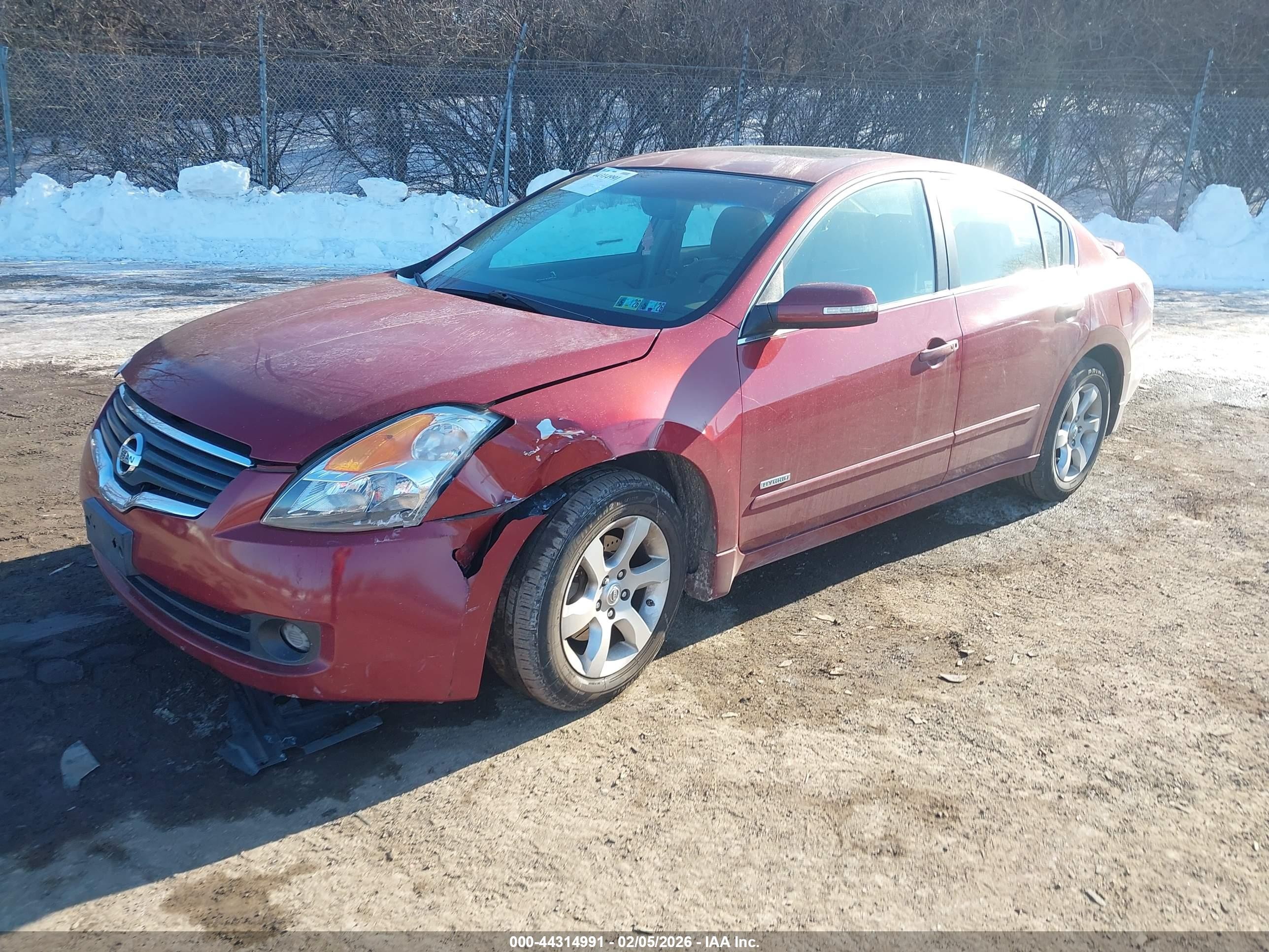 2008 Nissan Altima Hybrid   Red vin: 1N4CL21E48C173000