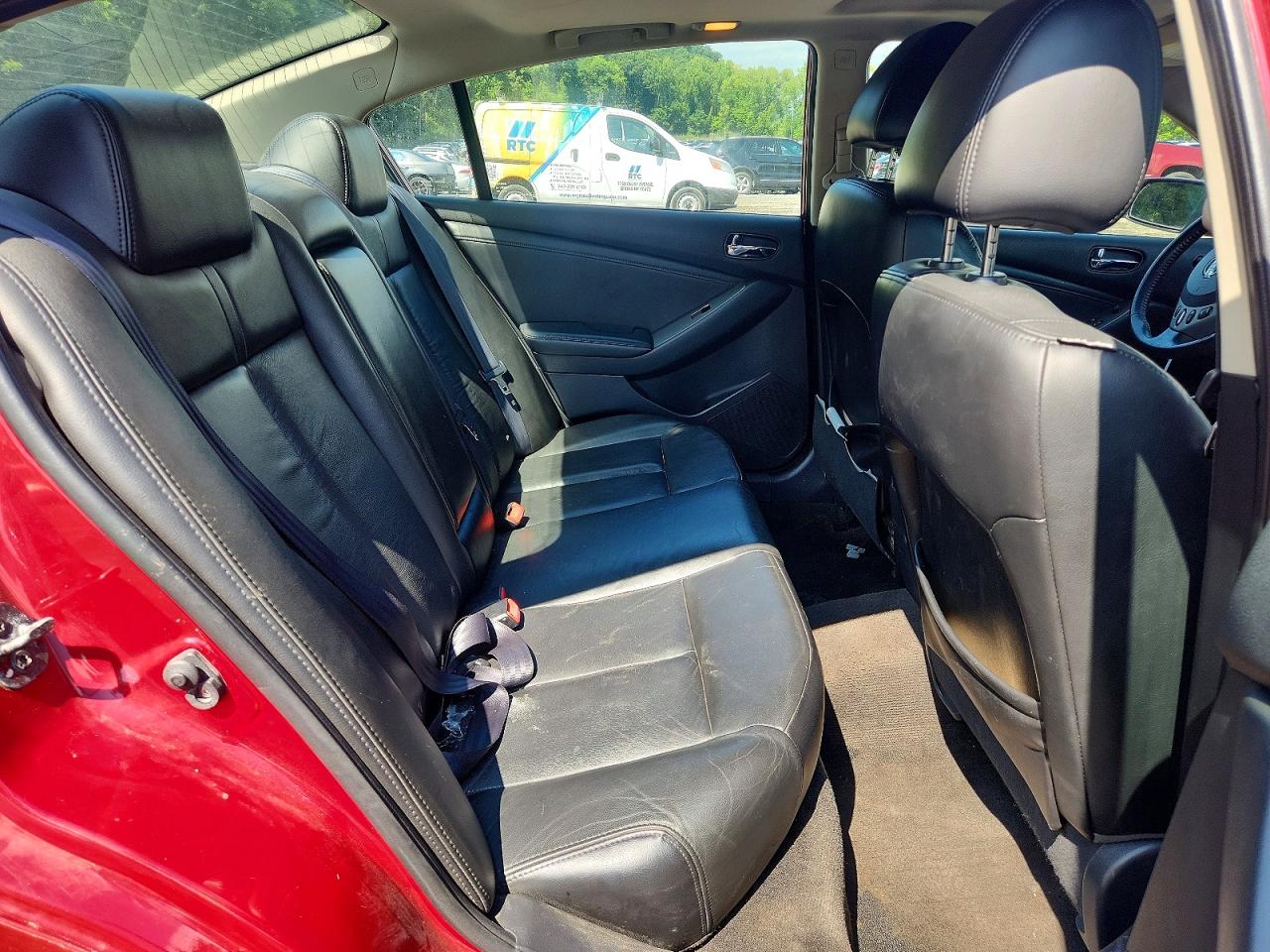 2008 Nissan Altima Hybrid Base Red vin: 1N4CL21E58C244348