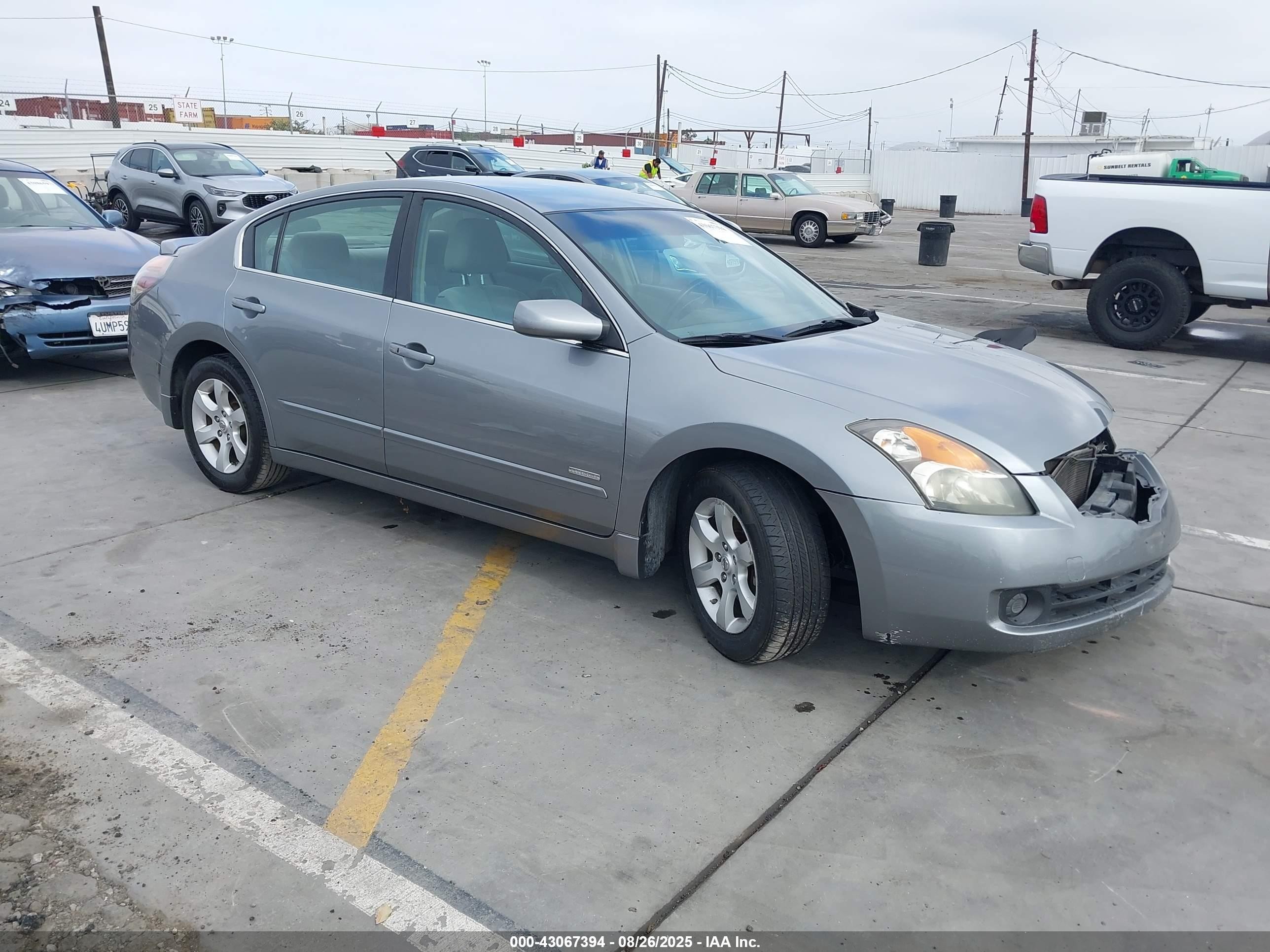 2007 Nissan Altima Hybrid   Gray vin: 1N4CL21E67C231638