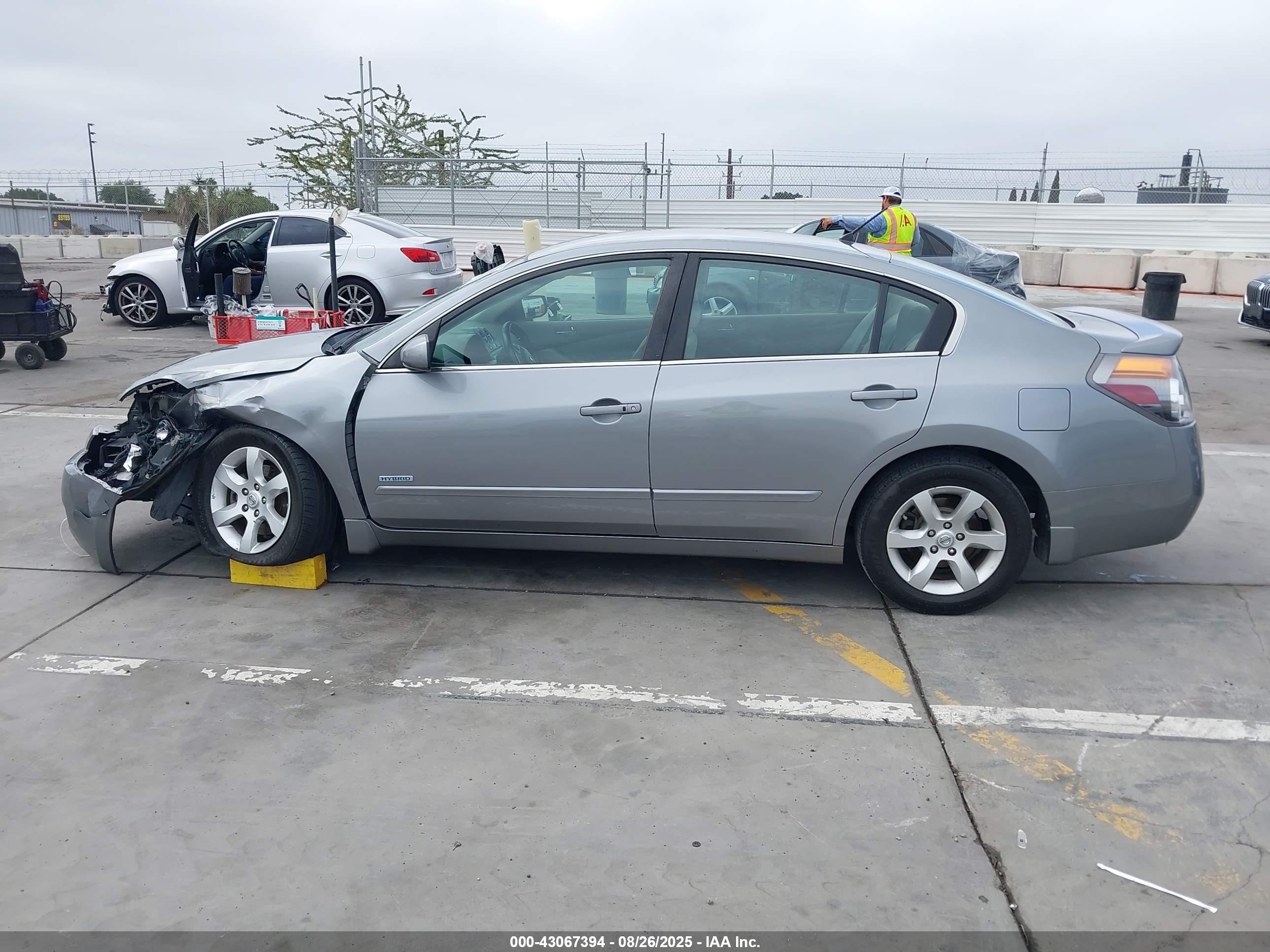 2007 Nissan Altima Hybrid   Gray vin: 1N4CL21E67C231638