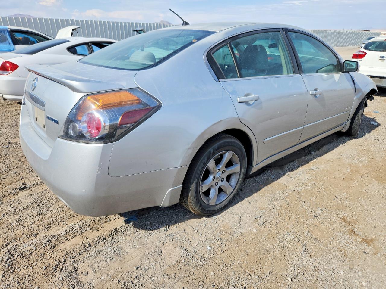 2007 Nissan Altima Hybrid Gray vin: 1N4CL21E77C186094