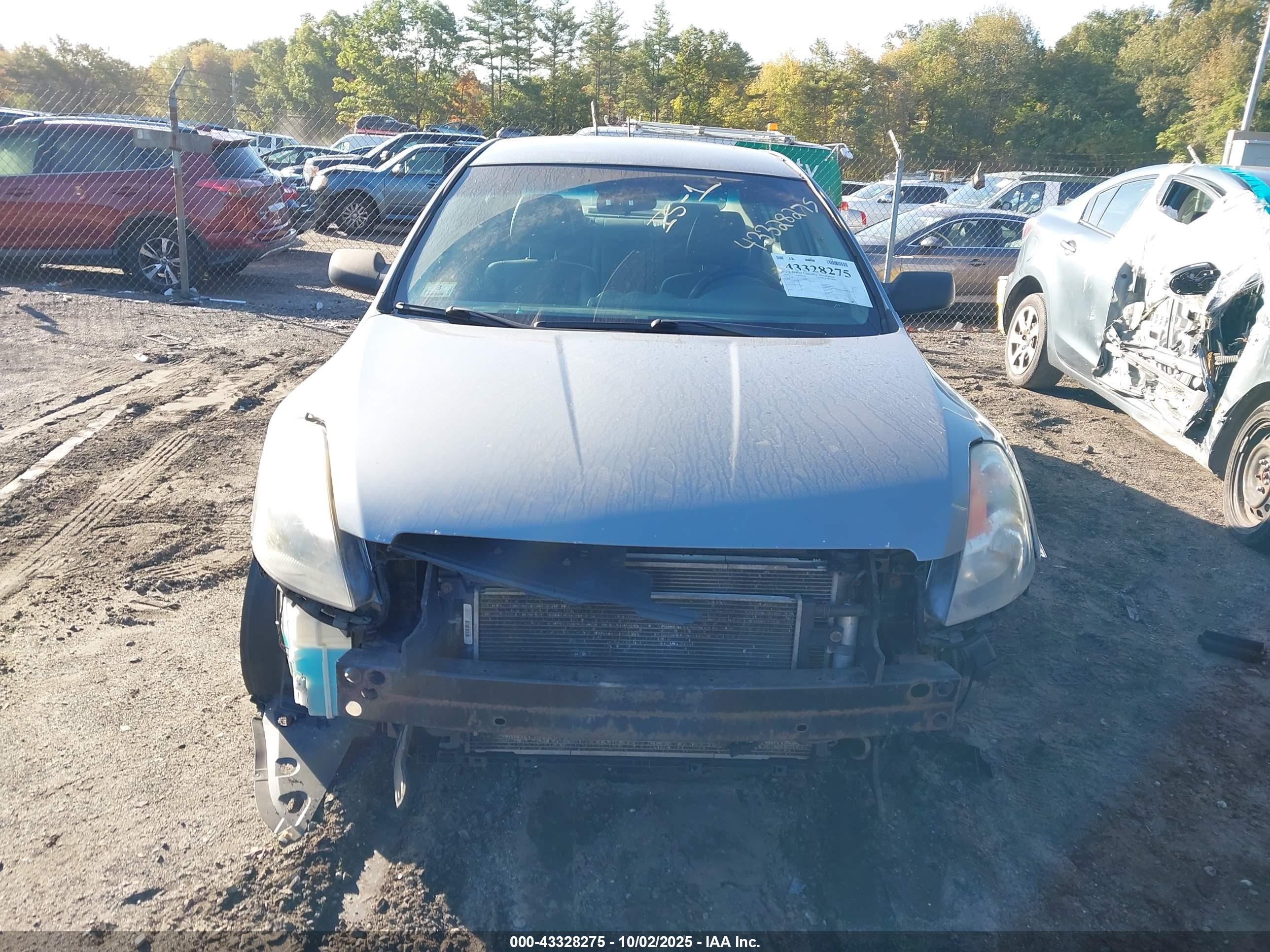 2007 Nissan Altima Hybrid   Silver vin: 1N4CL21E77C237223