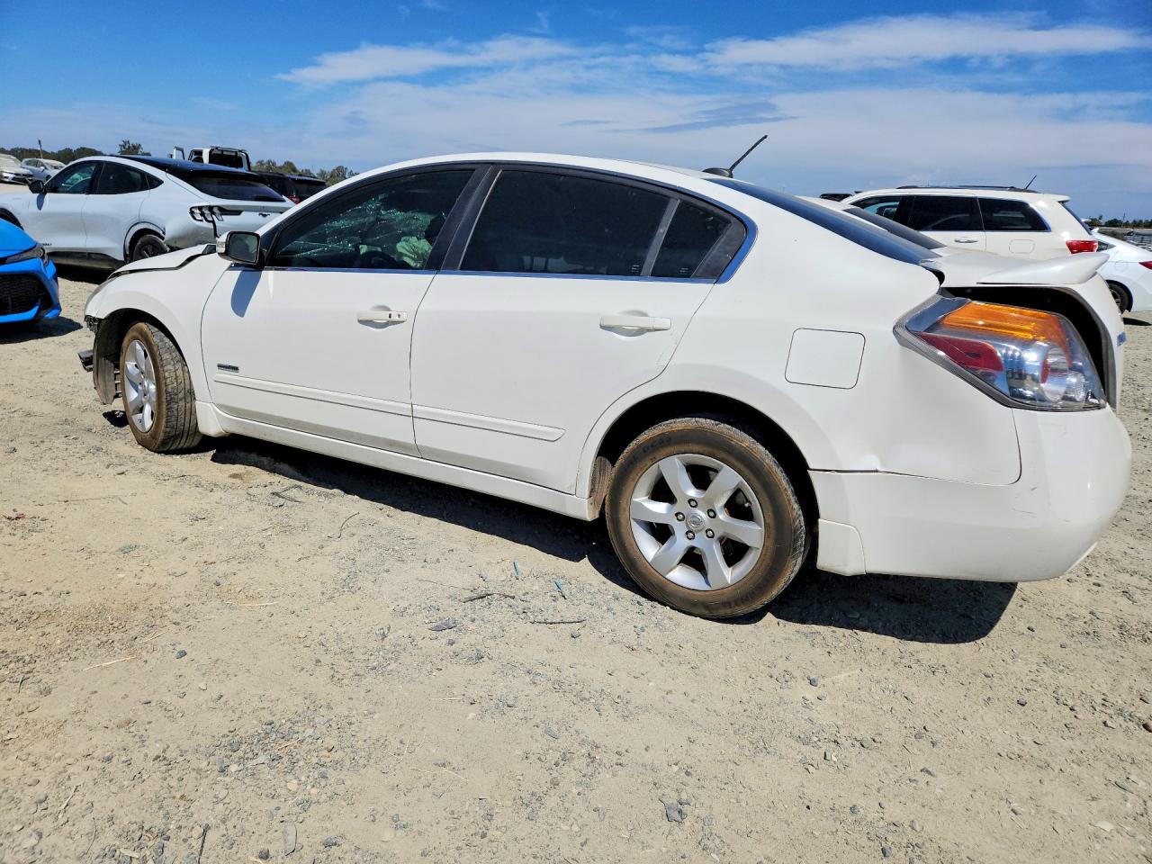2008 Nissan Altima Hybrid Base White vin: 1N4CL21E78C117827