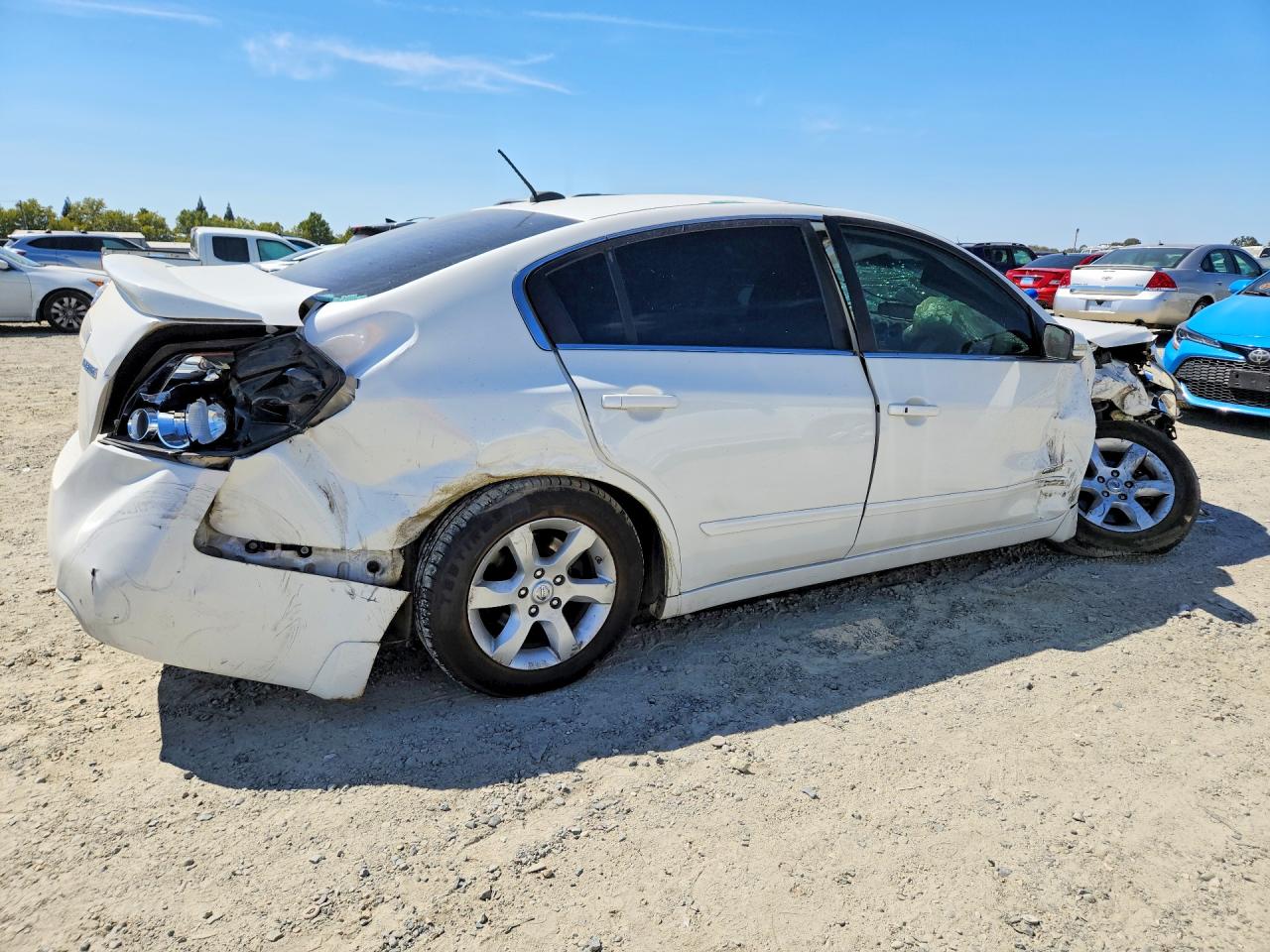 2008 Nissan Altima Hybrid Base White vin: 1N4CL21E78C117827