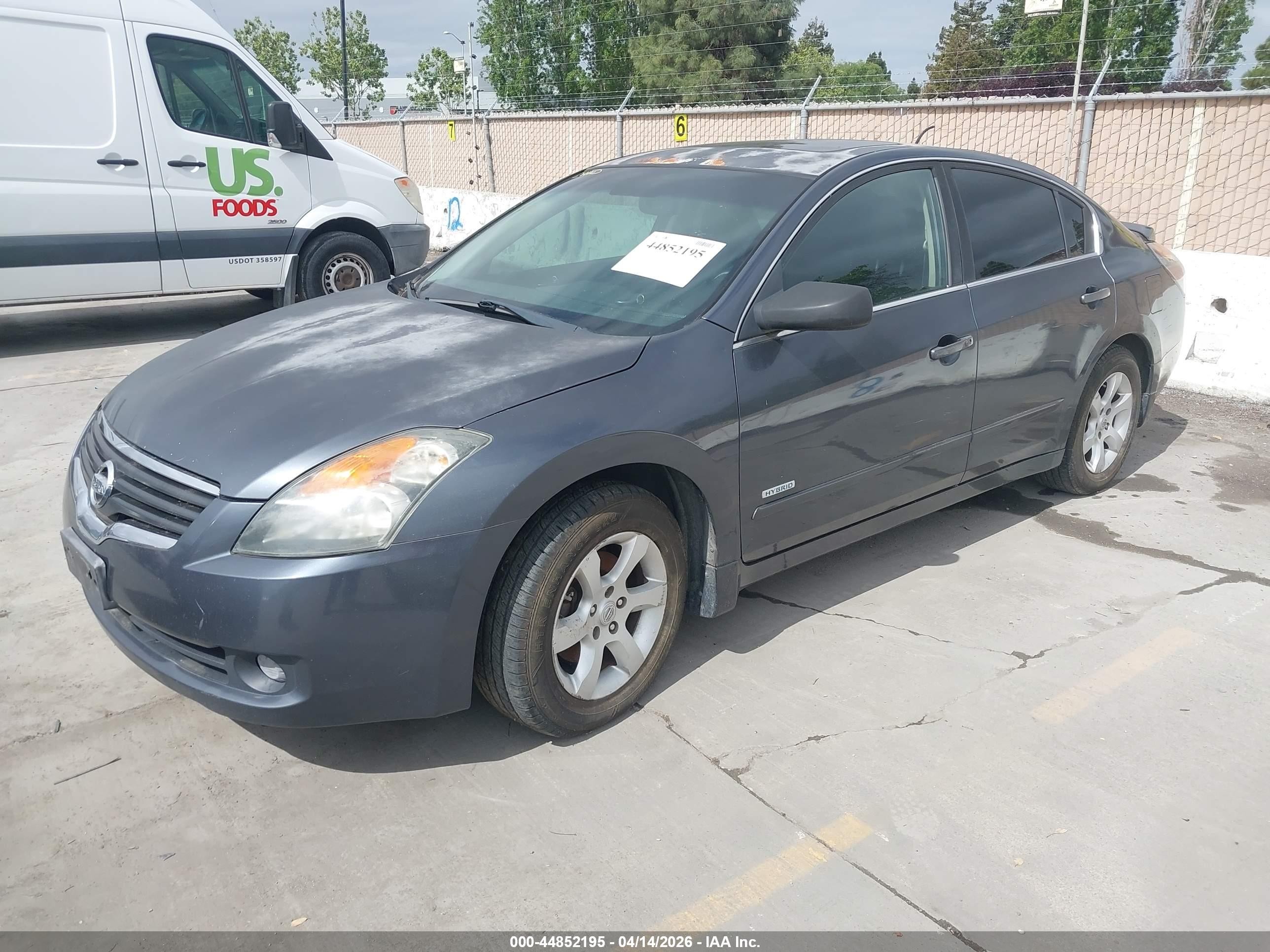 2009 Nissan Altima Hybrid   Gray vin: 1N4CL21E79C190777