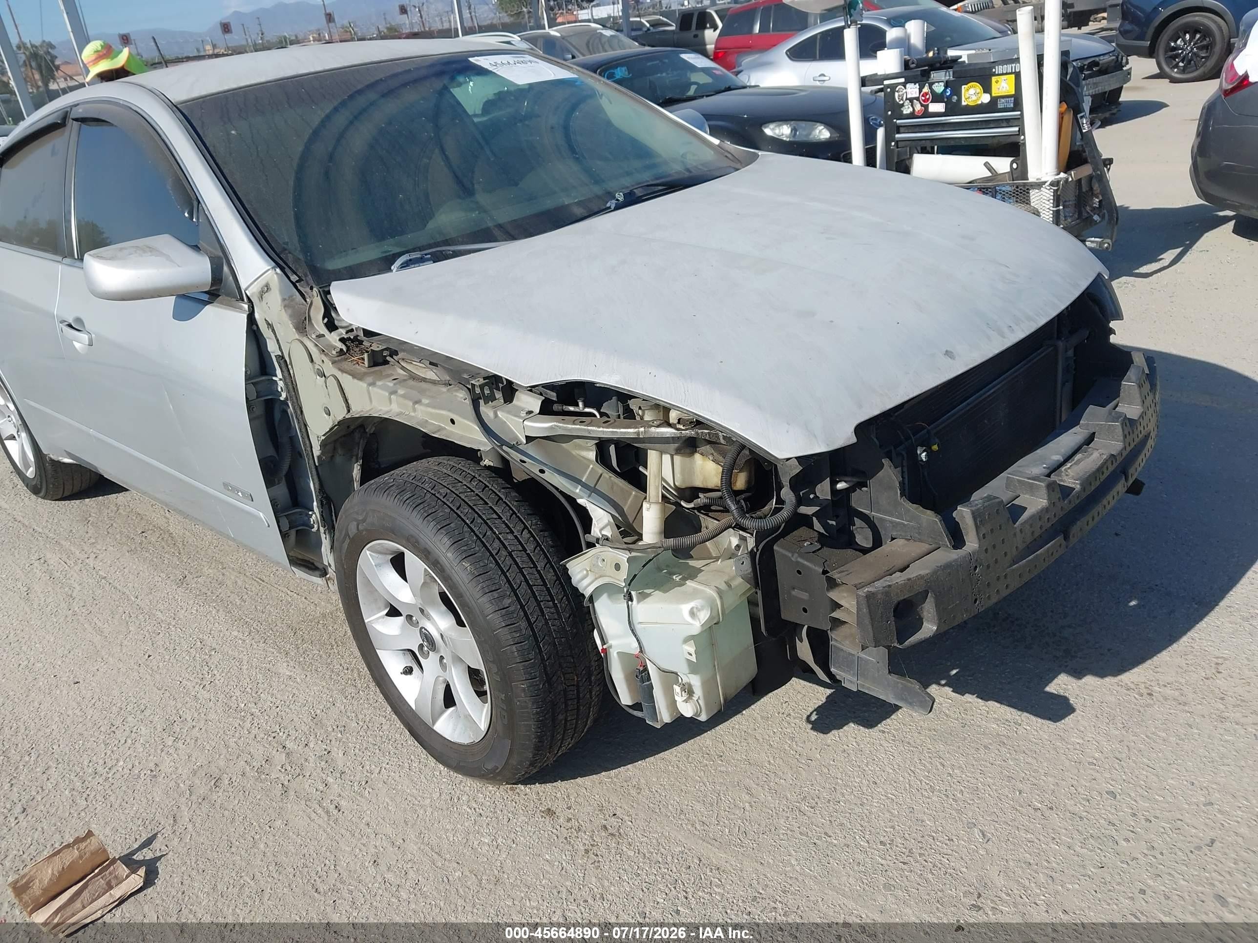 2007 Nissan Altima Hybrid   Silver vin: 1N4CL21E87C215229