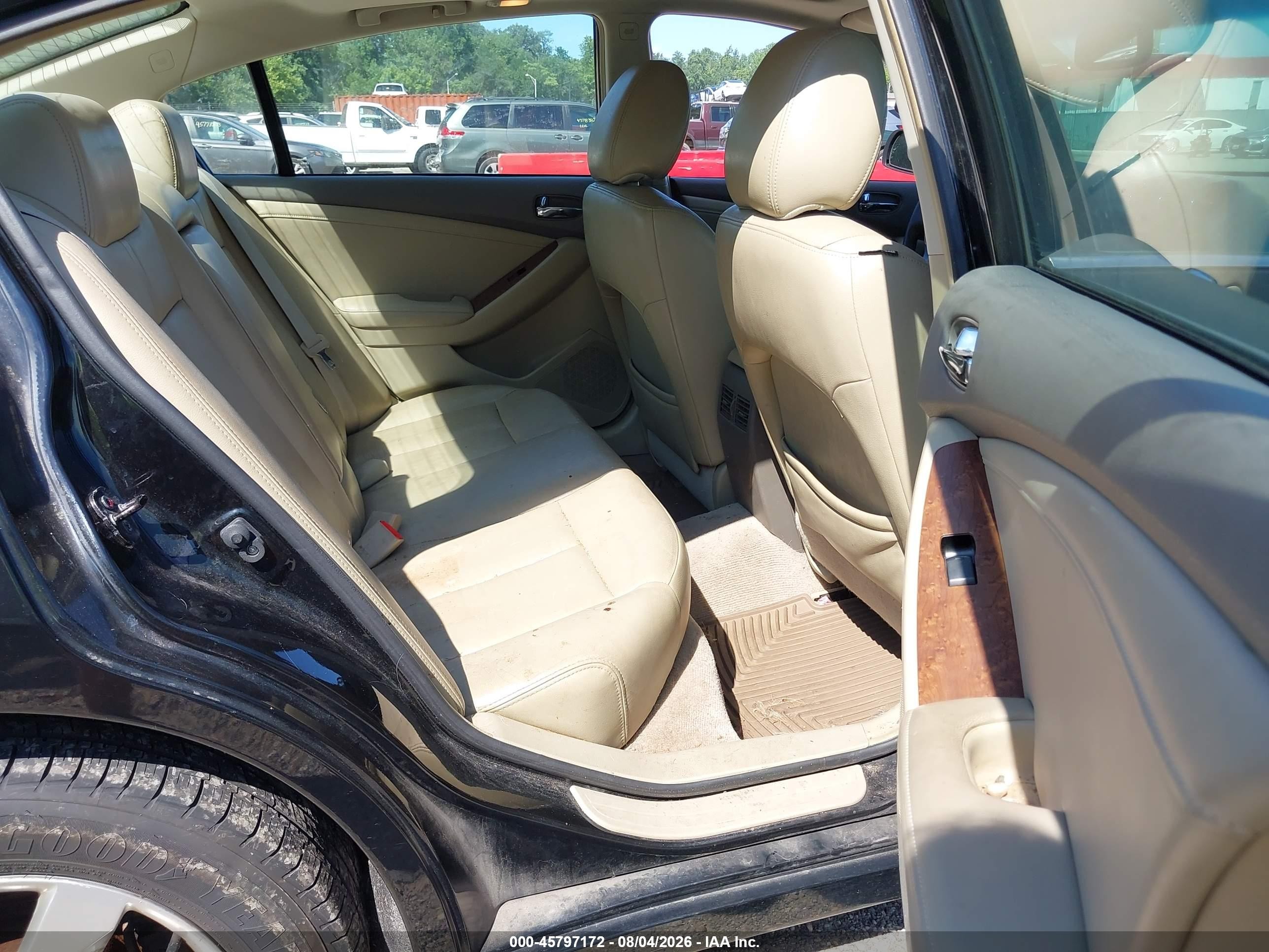 2009 Nissan Altima Hybrid   Black vin: 1N4CL21E99C121248