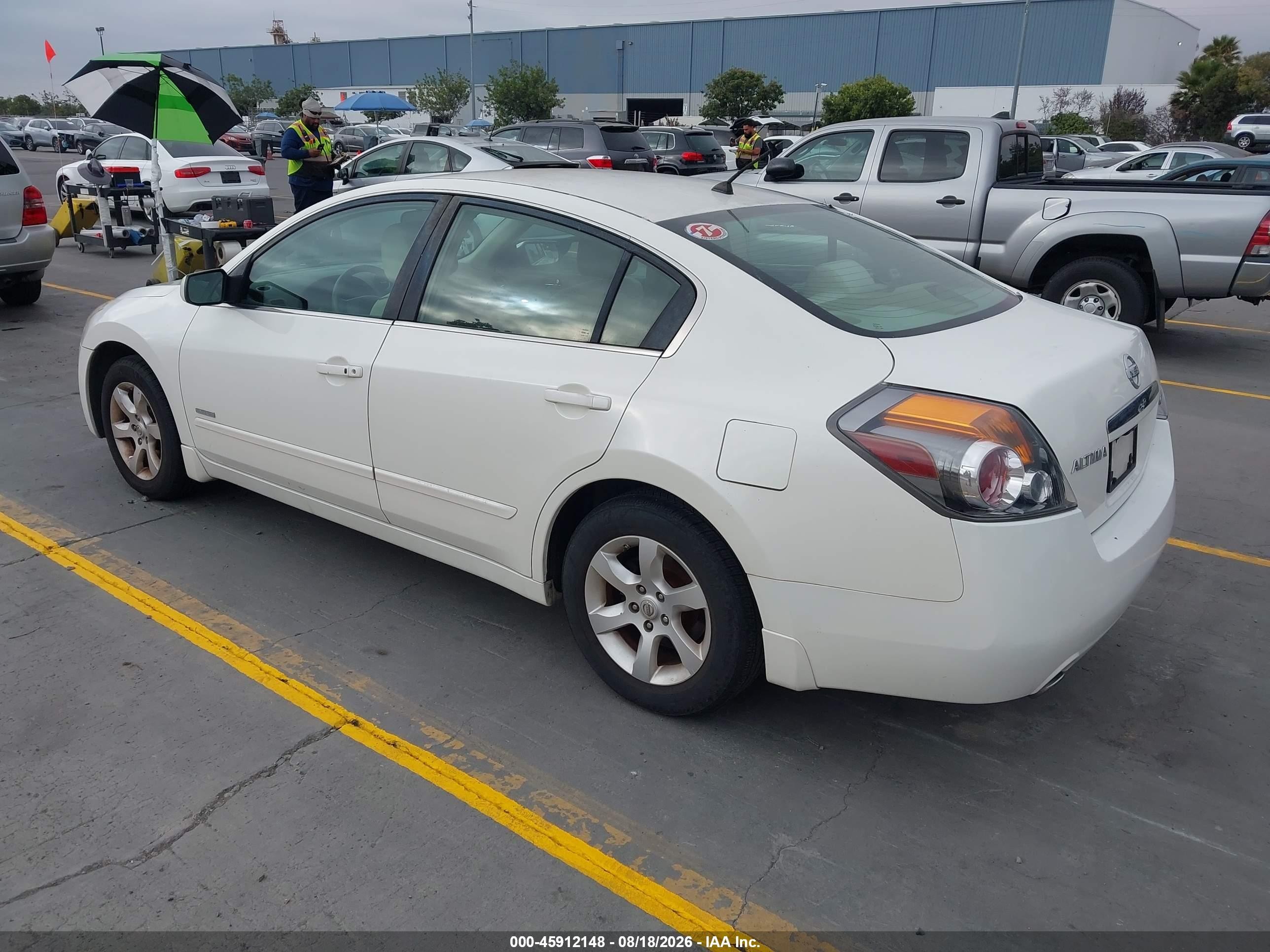 2007 Nissan Altima Hybrid Белый vin: 1N4CL21EX7C155261