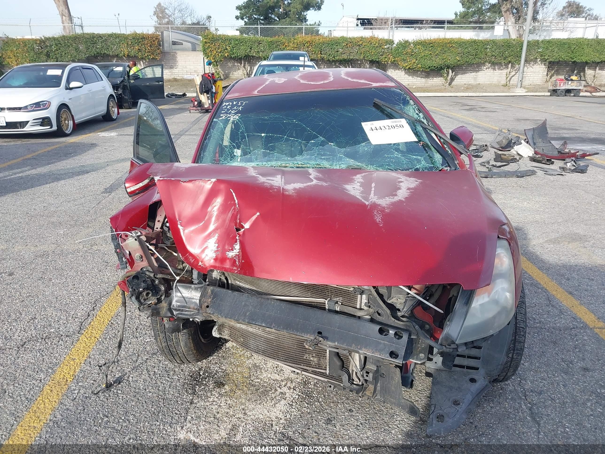 2008 Nissan Altima Hybrid   Red vin: 1N4CL21EX8C135058