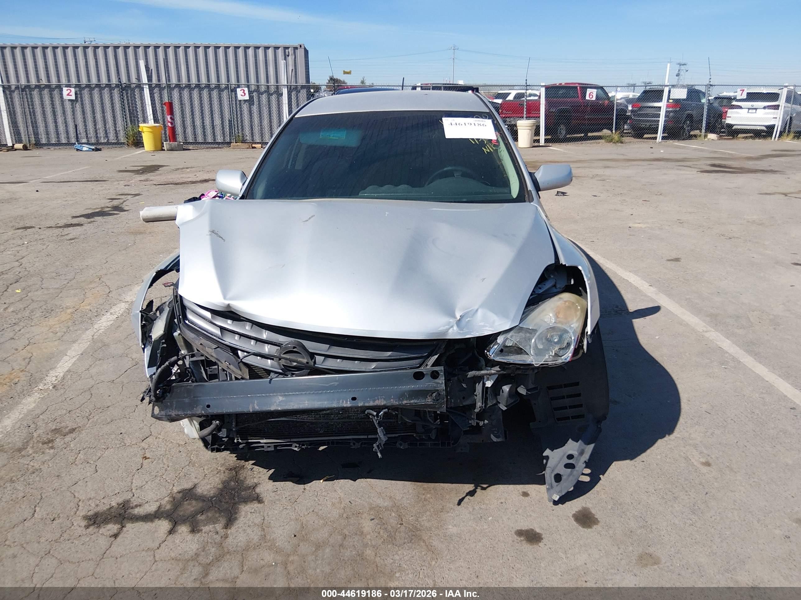 2011 Nissan Altima Hybrid   Silver vin: 1N4CL2AP0BC107455