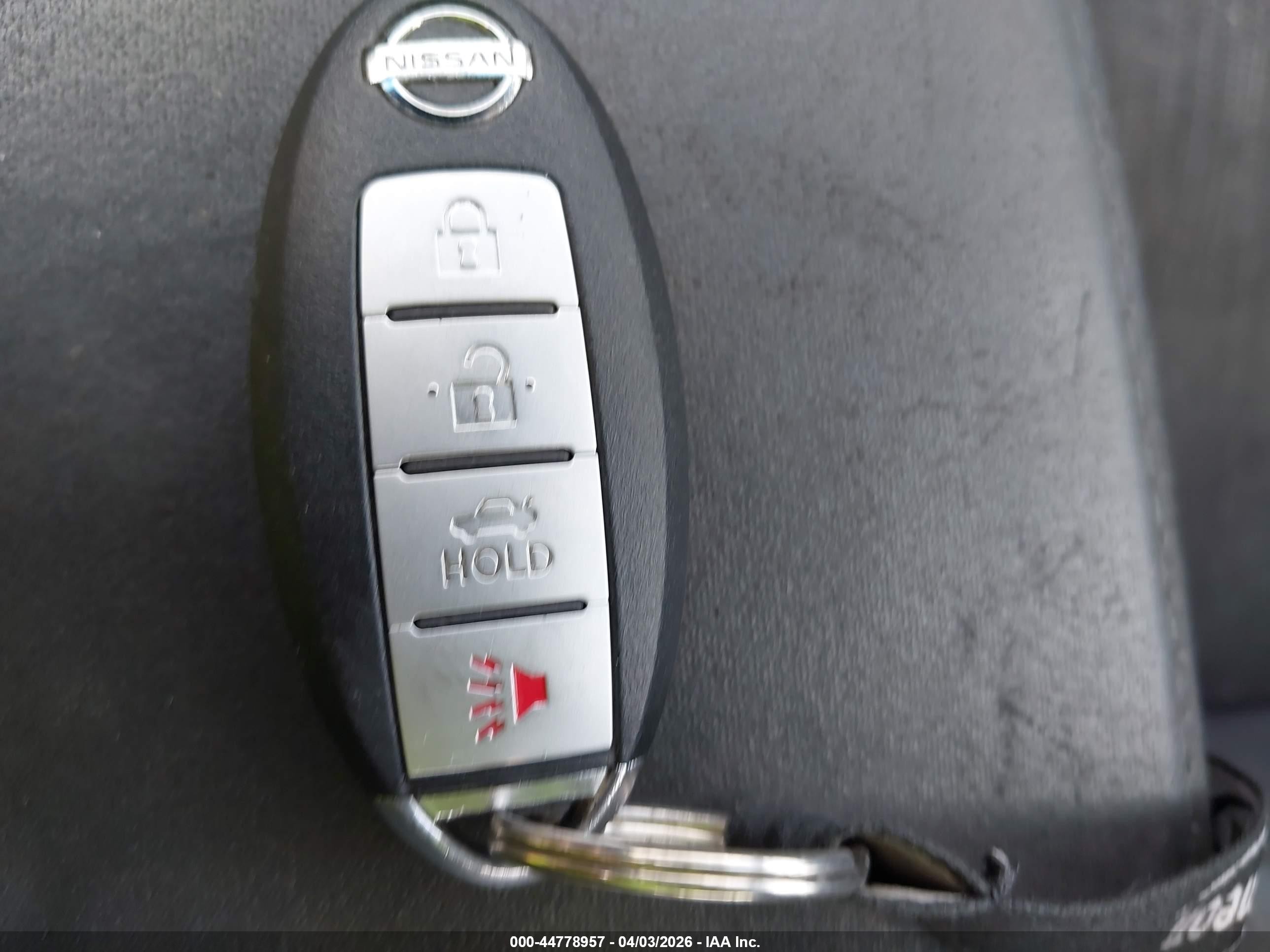 2011 Nissan Altima Hybrid   Silver vin: 1N4CL2AP1BC126287