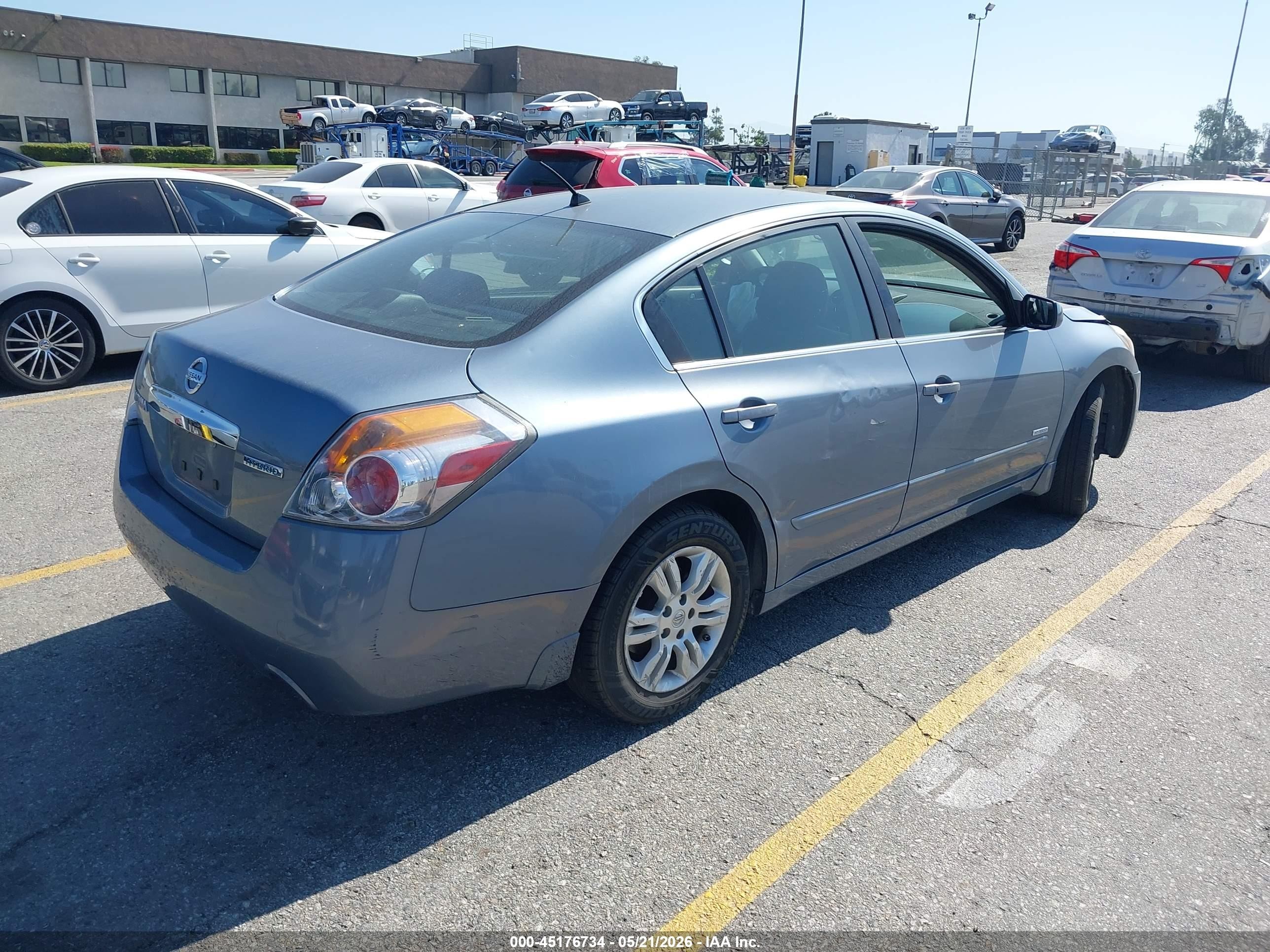 2010 Nissan Altima Hybrid   Blue vin: 1N4CL2AP2AC135417