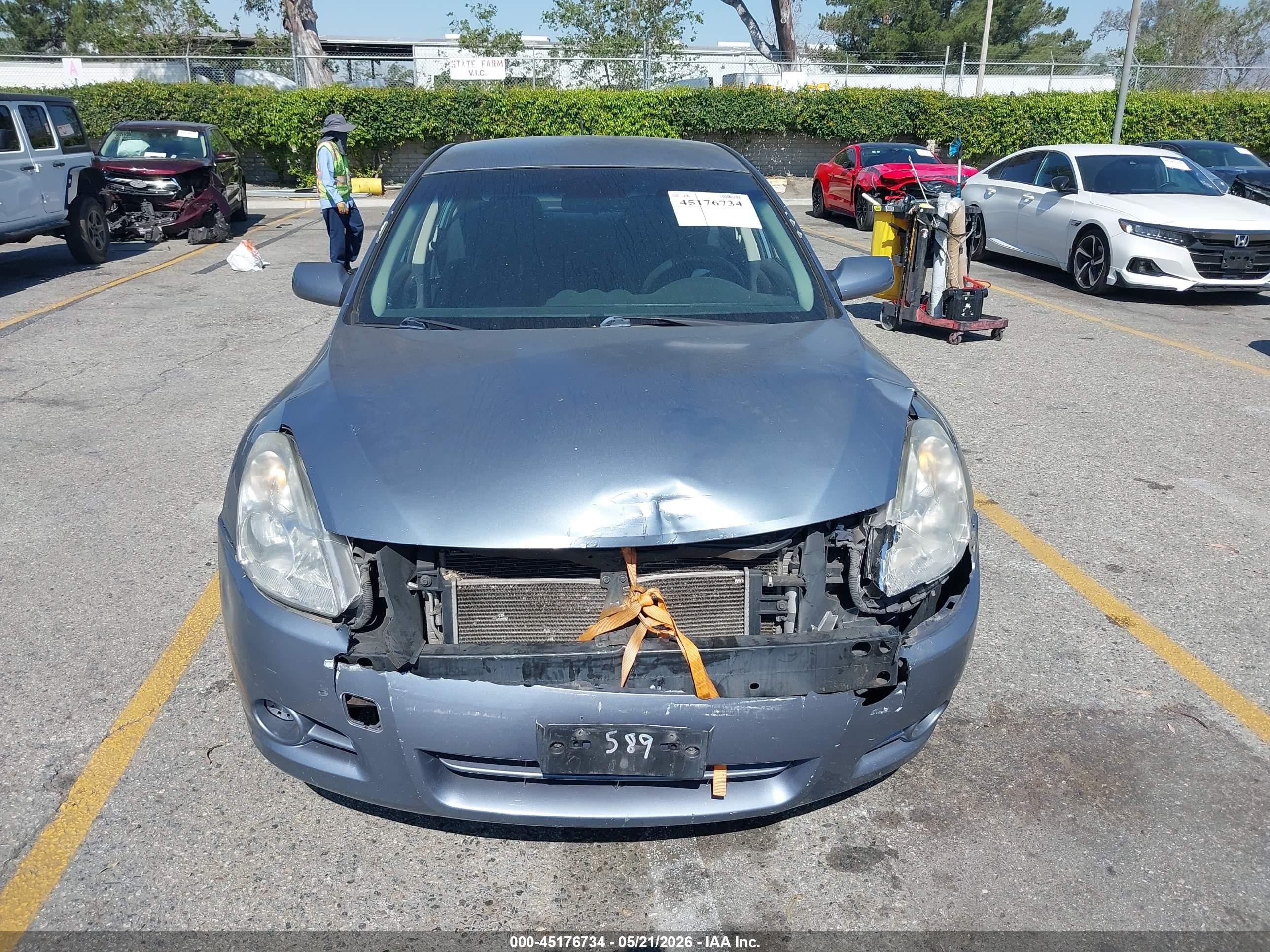 2010 Nissan Altima Hybrid   Blue vin: 1N4CL2AP2AC135417