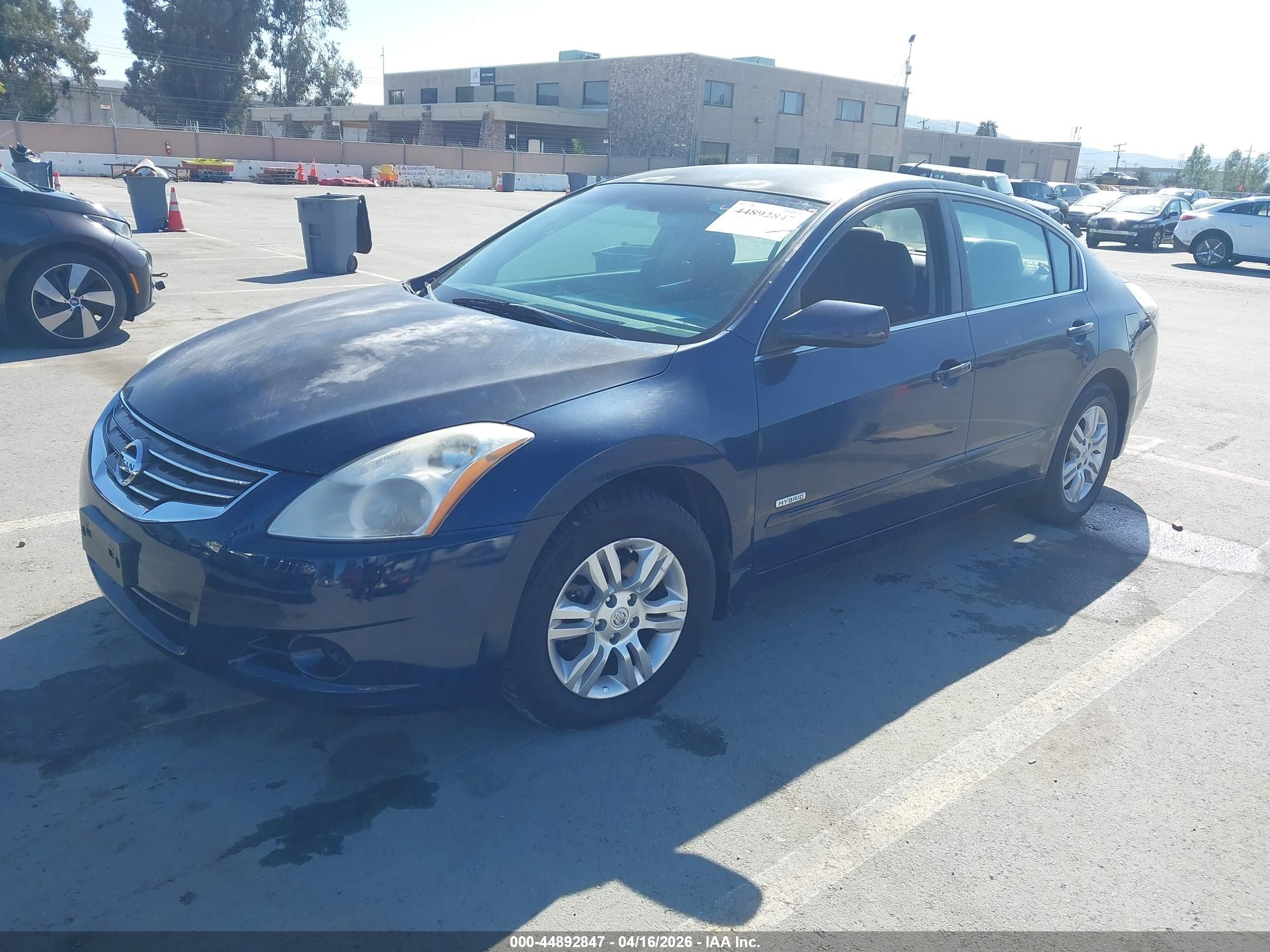 2011 Nissan Altima Hybrid   Blue vin: 1N4CL2AP2BC117937