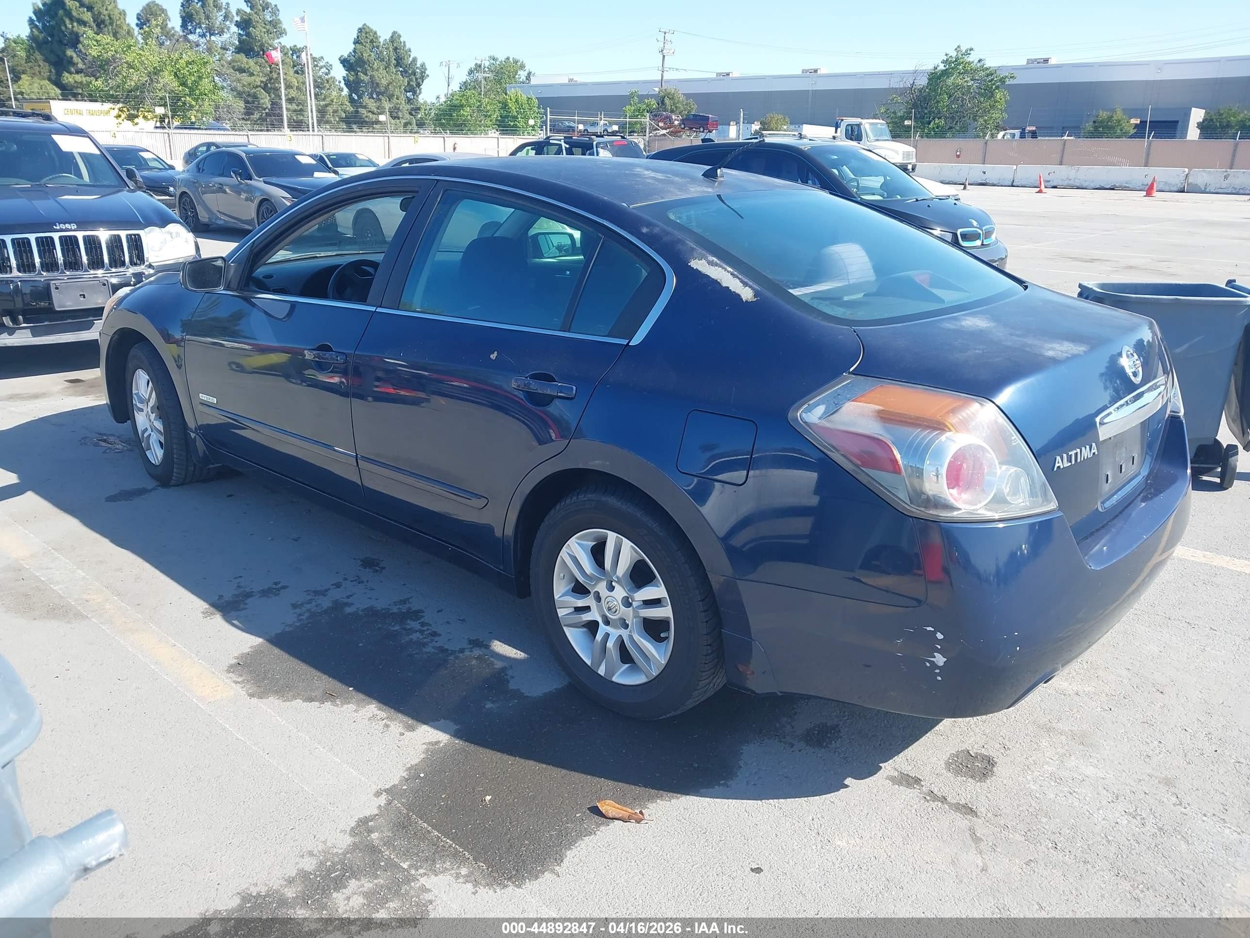 2011 Nissan Altima Hybrid   Blue vin: 1N4CL2AP2BC117937